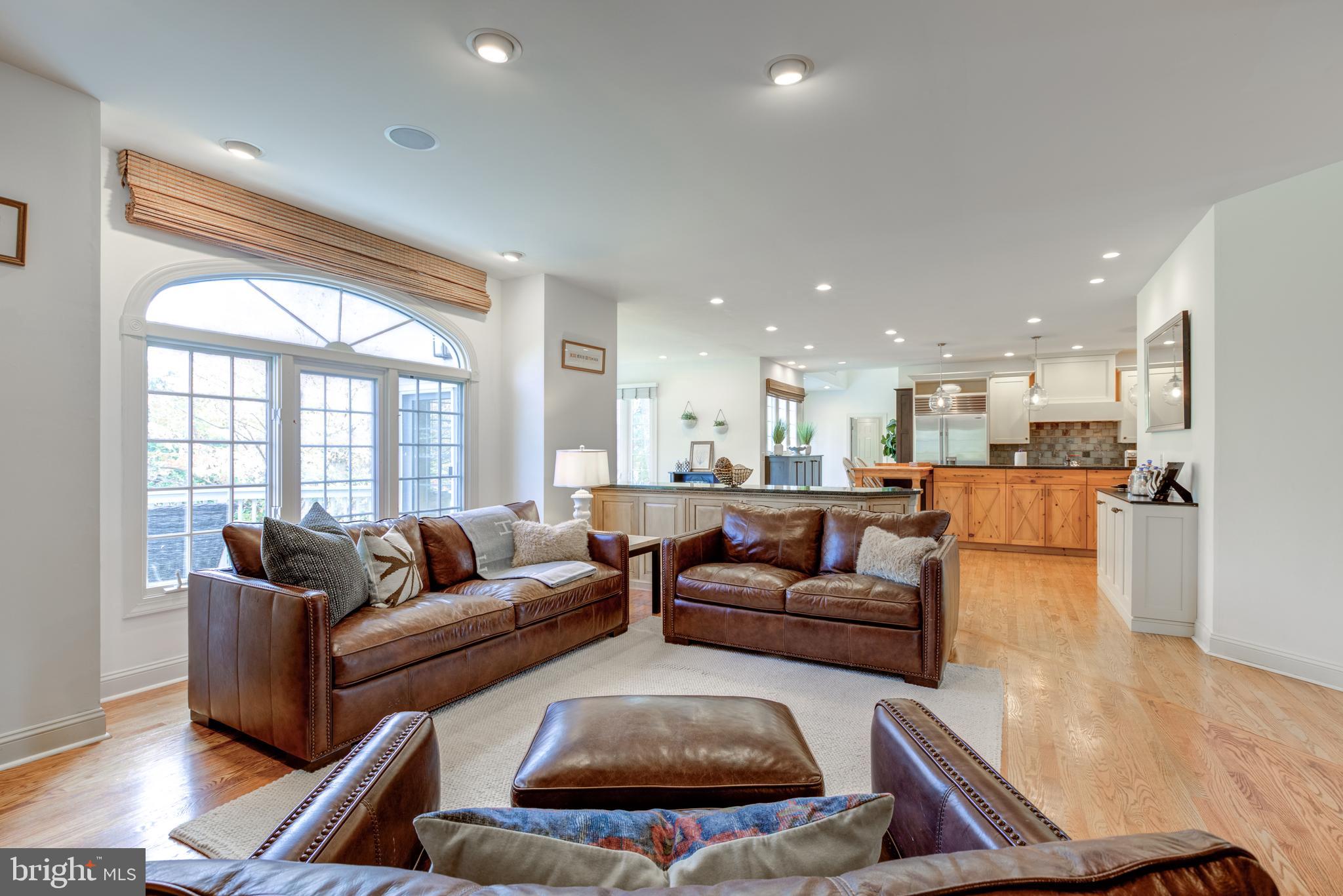 981 Whitetail Ln