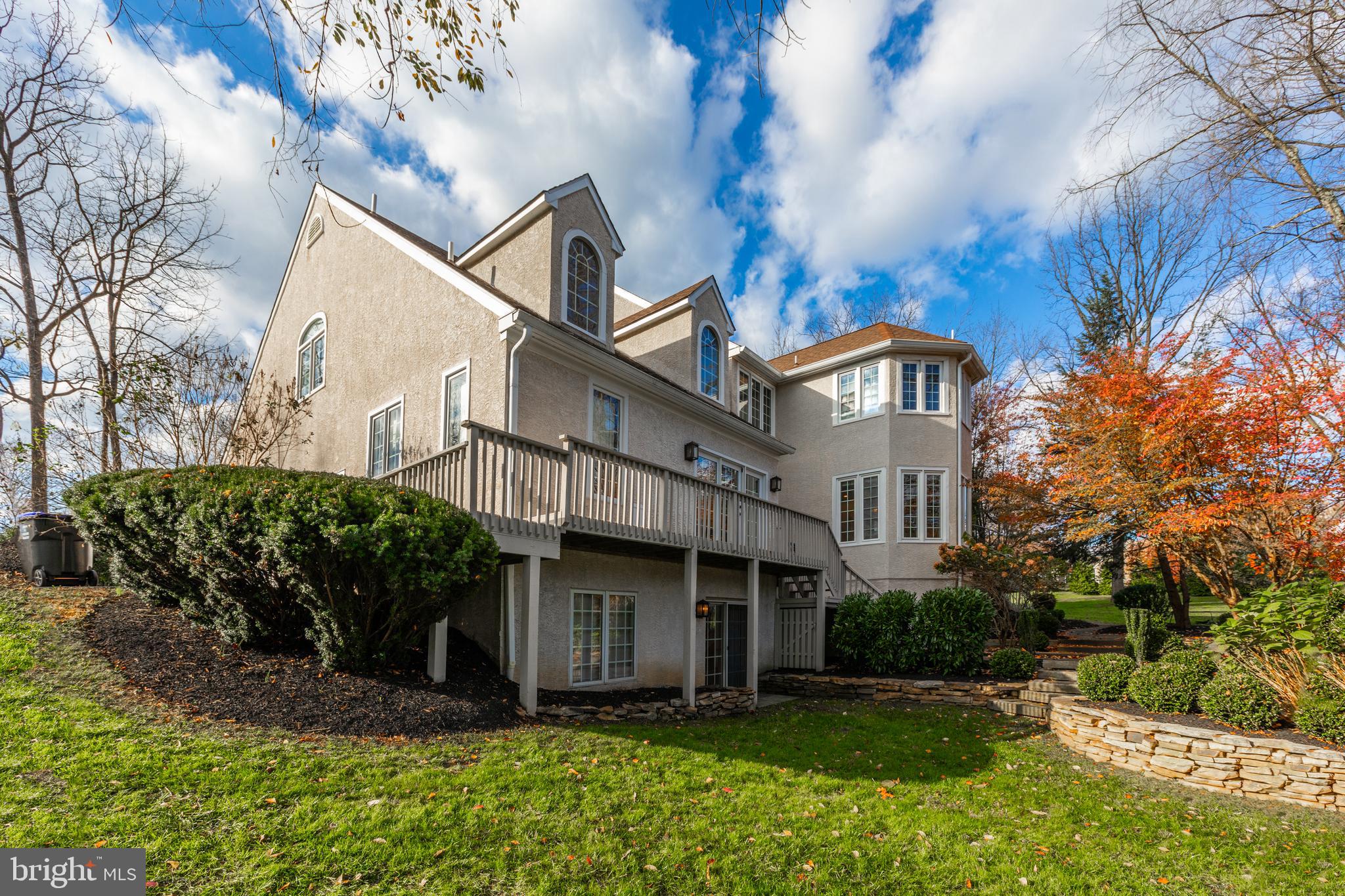 981 Whitetail Ln