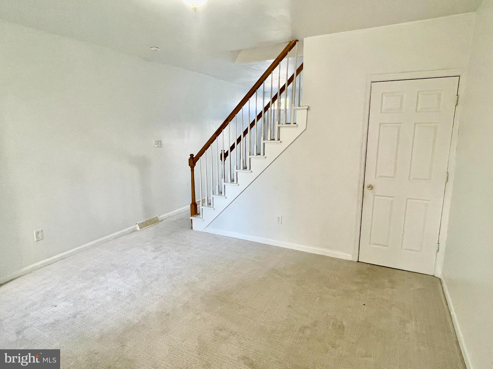 352 Grover St