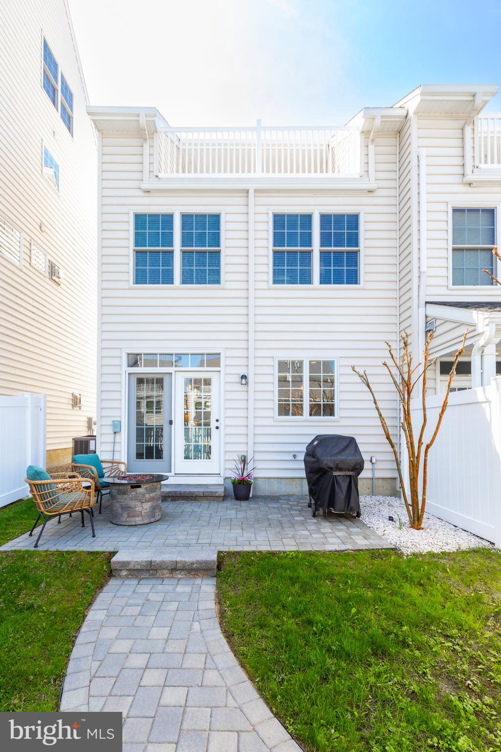 627 Magnolia Ct