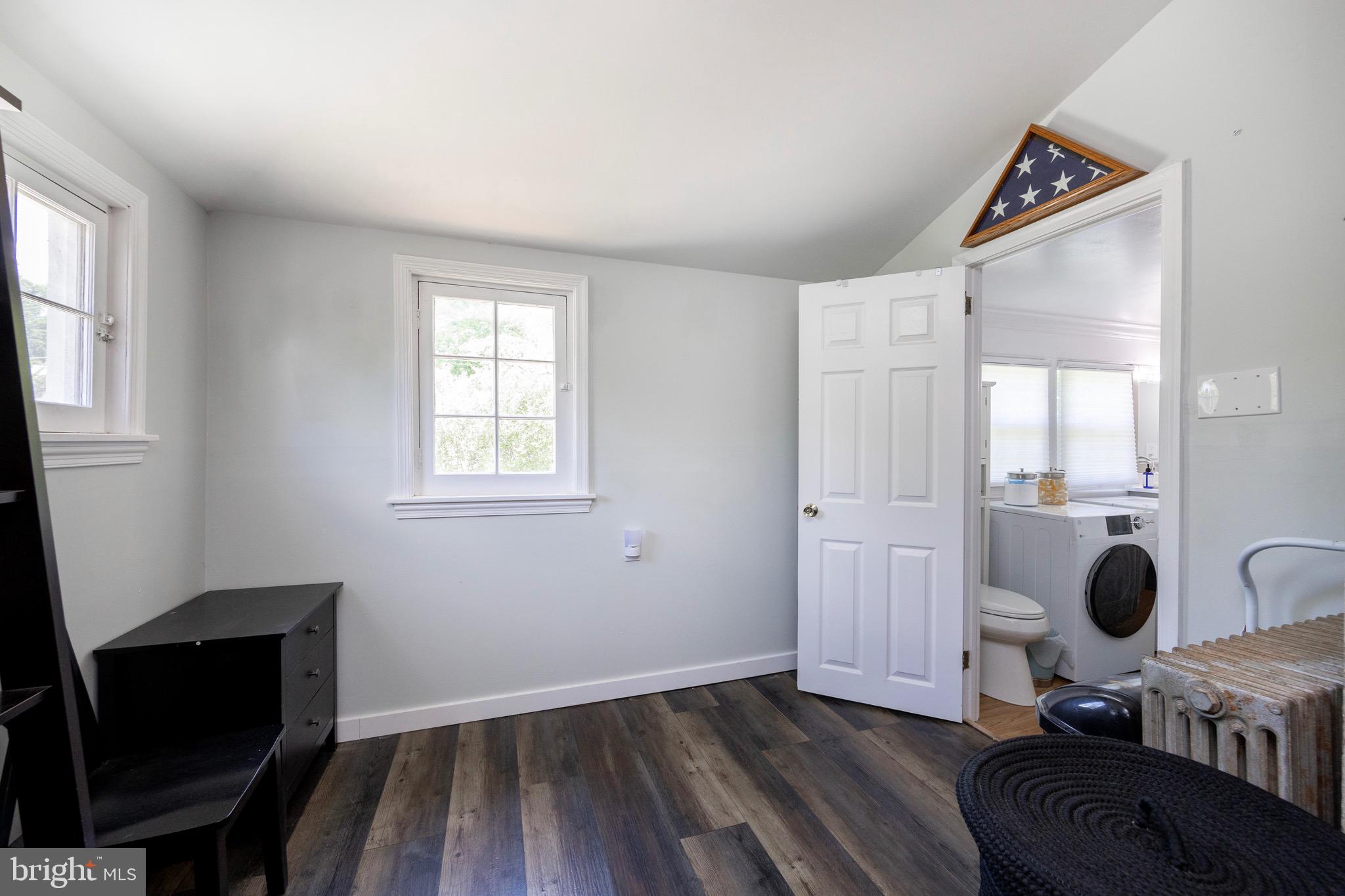 1409 Manley Rd