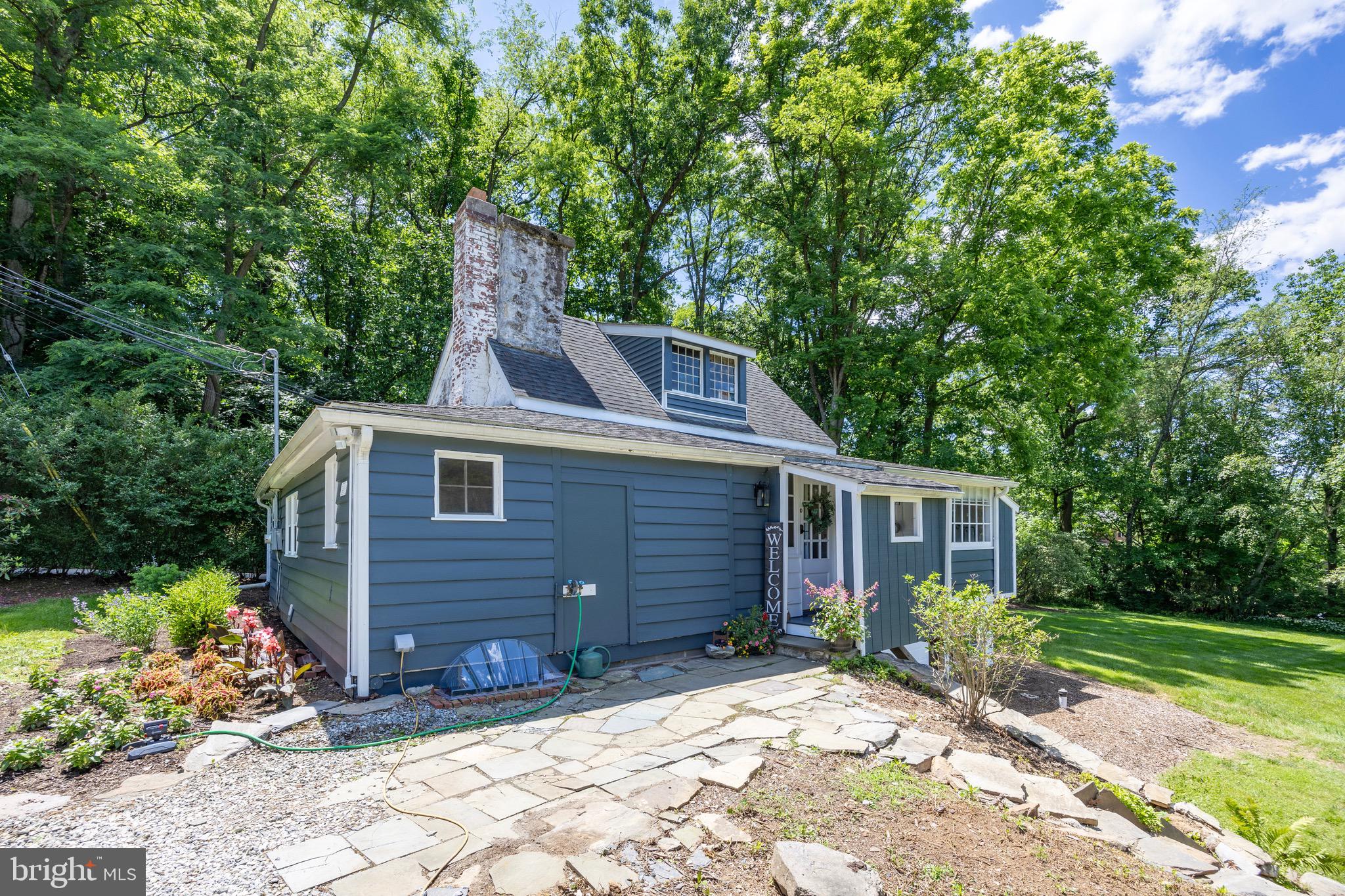 1409 Manley Rd