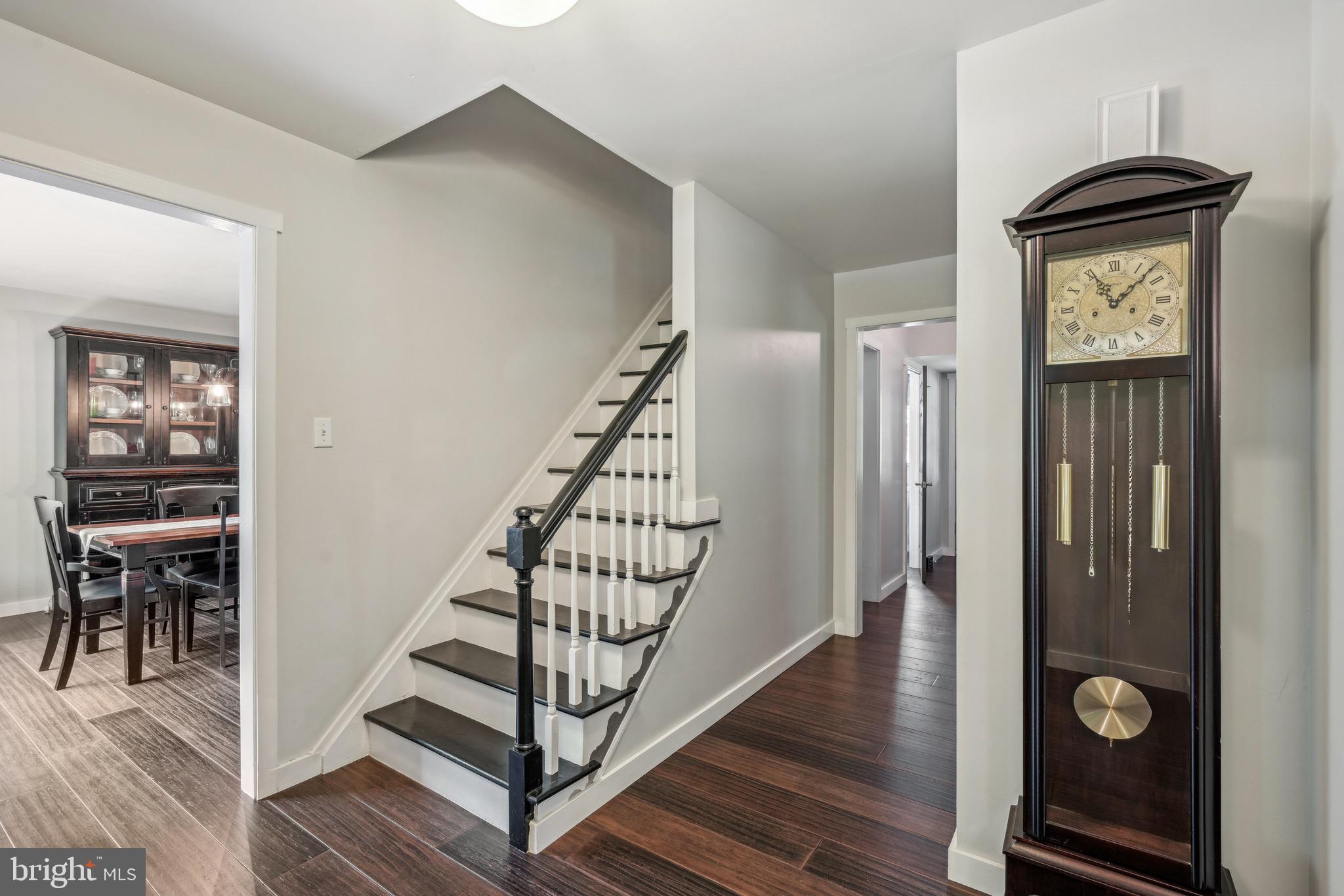 956 Cloud Ln