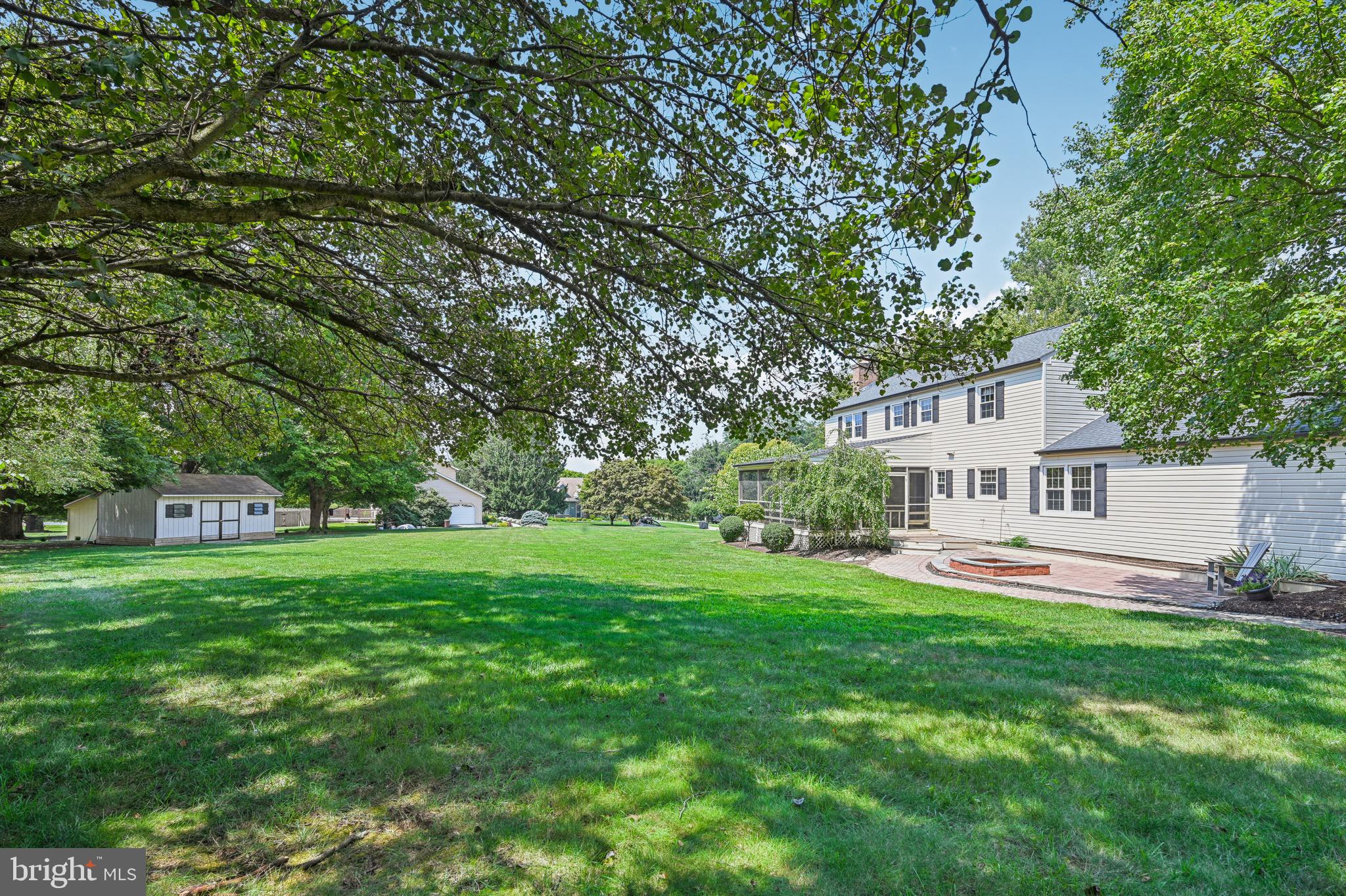 956 Cloud Ln