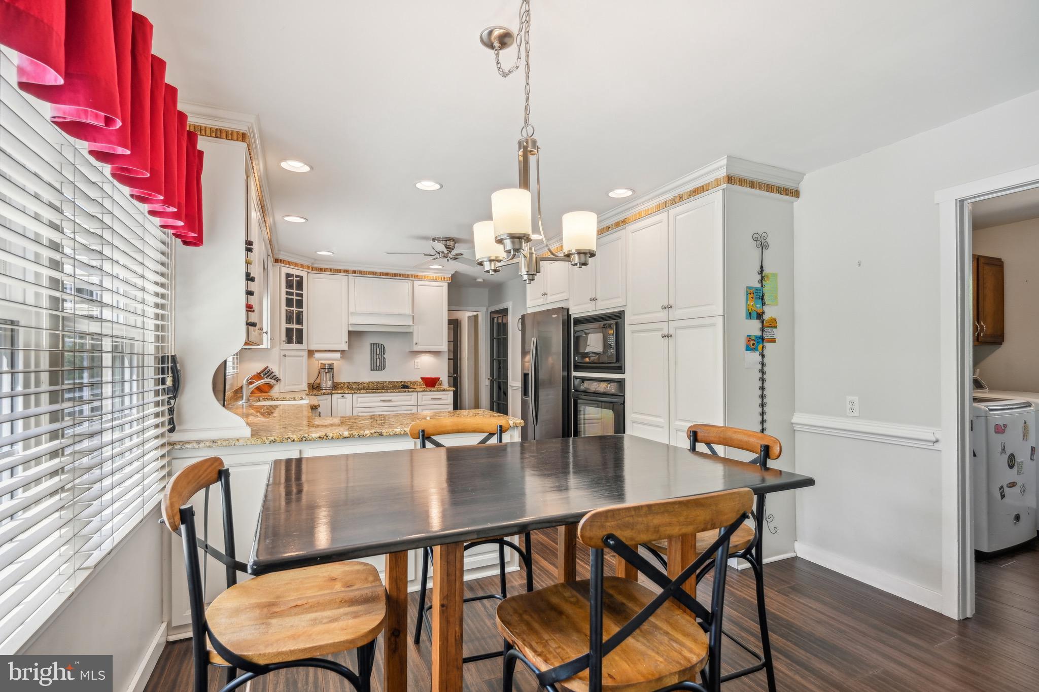 956 Cloud Ln