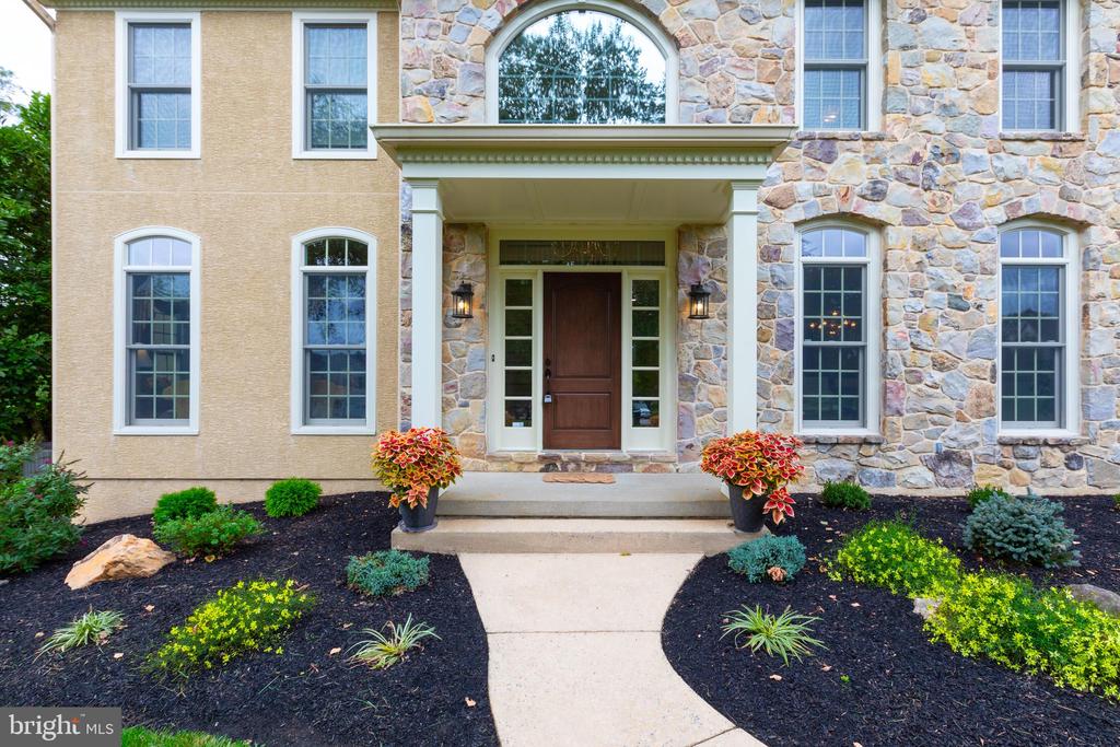 972 Wes Moore Dr