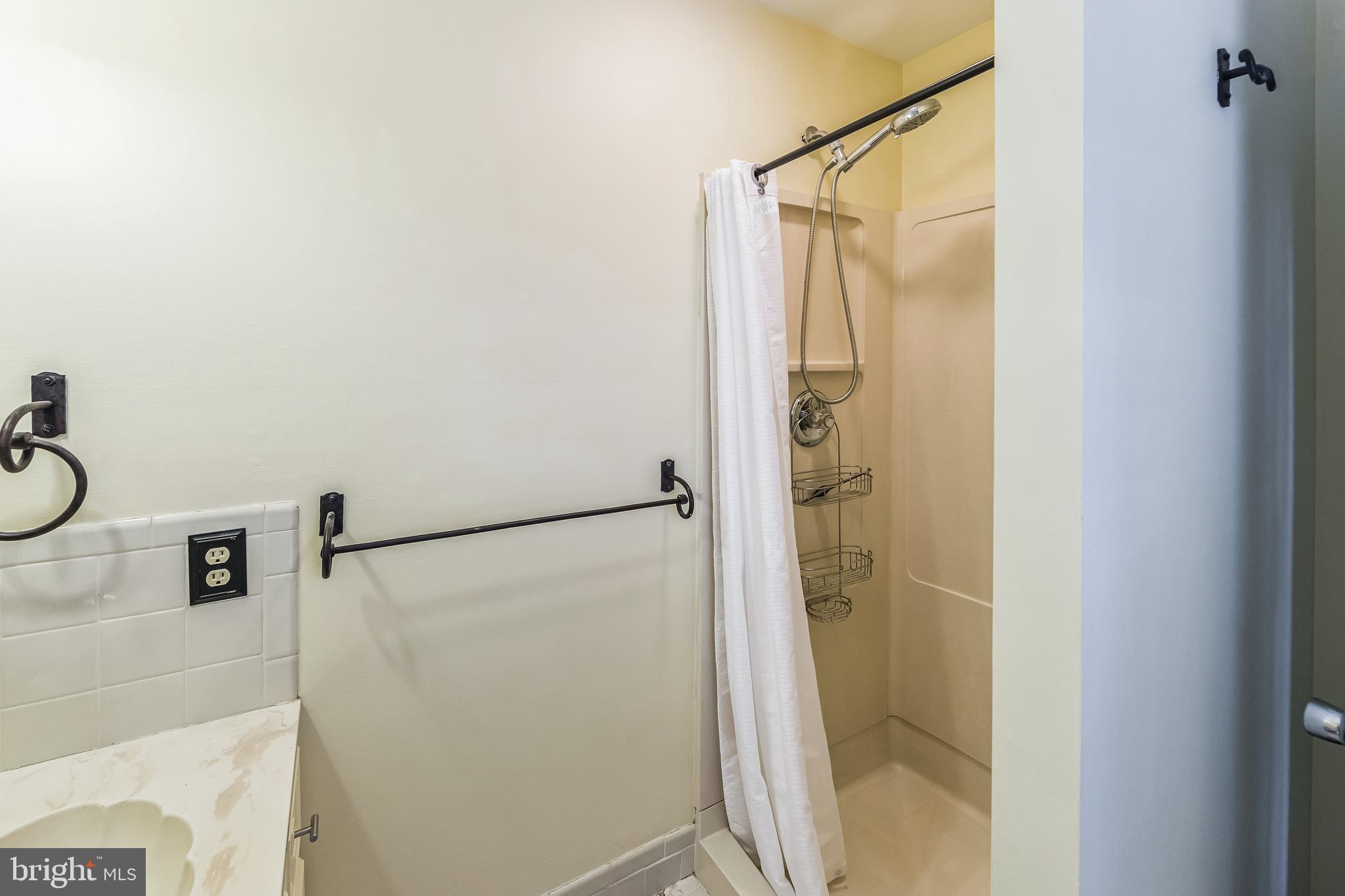 7 Brandywine Dr