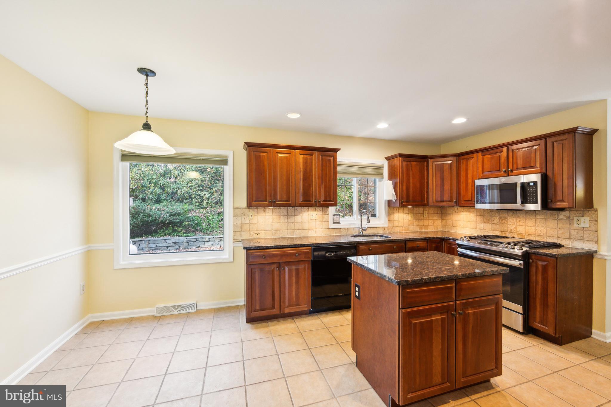 7 Brandywine Dr