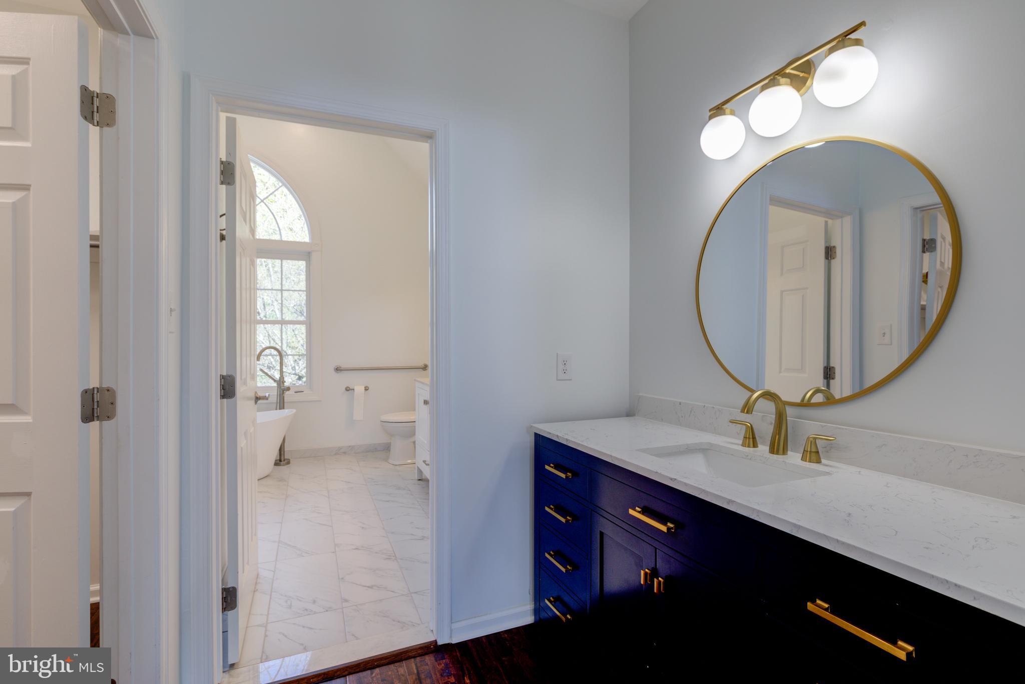 291 Hickory Dr