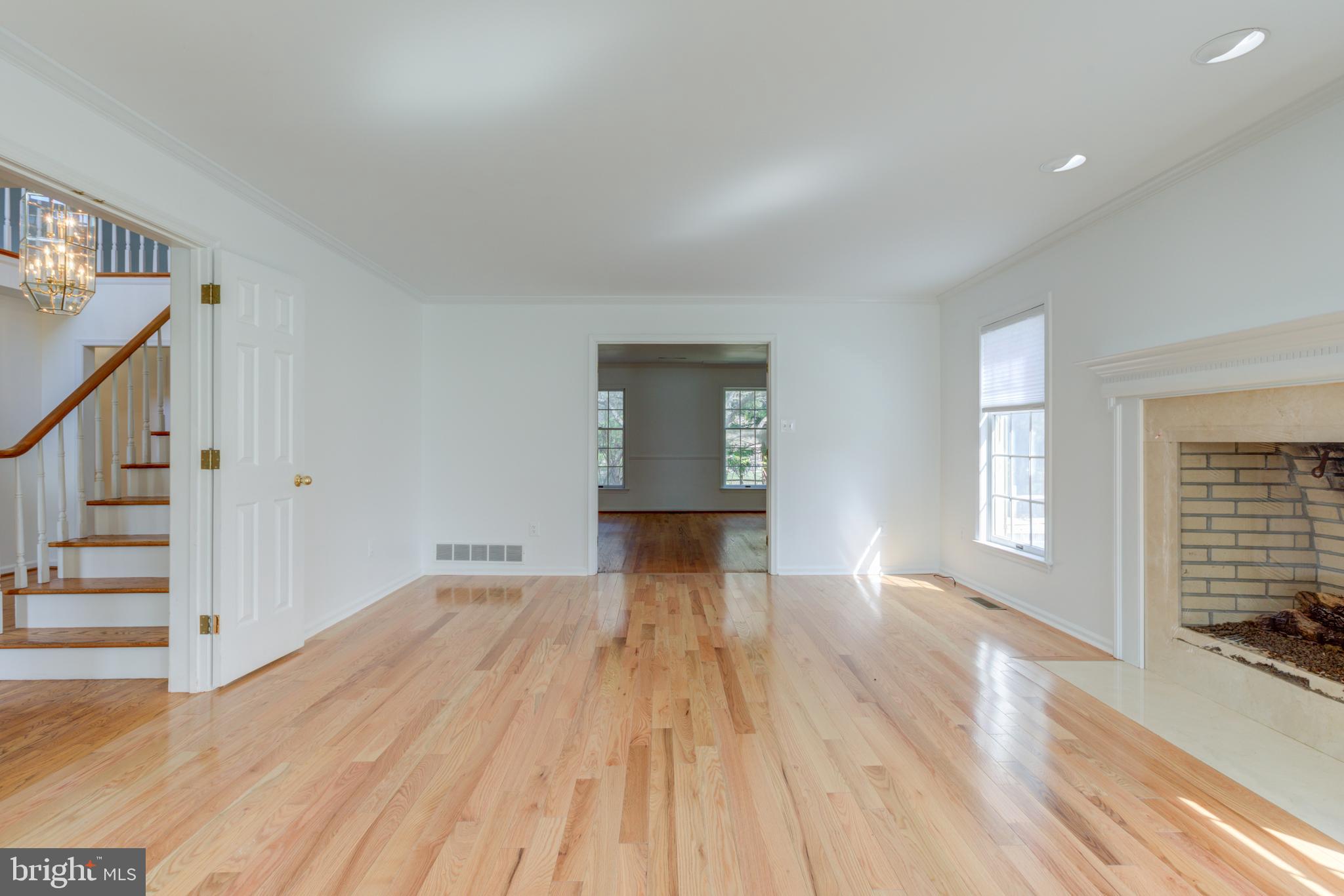291 Hickory Dr