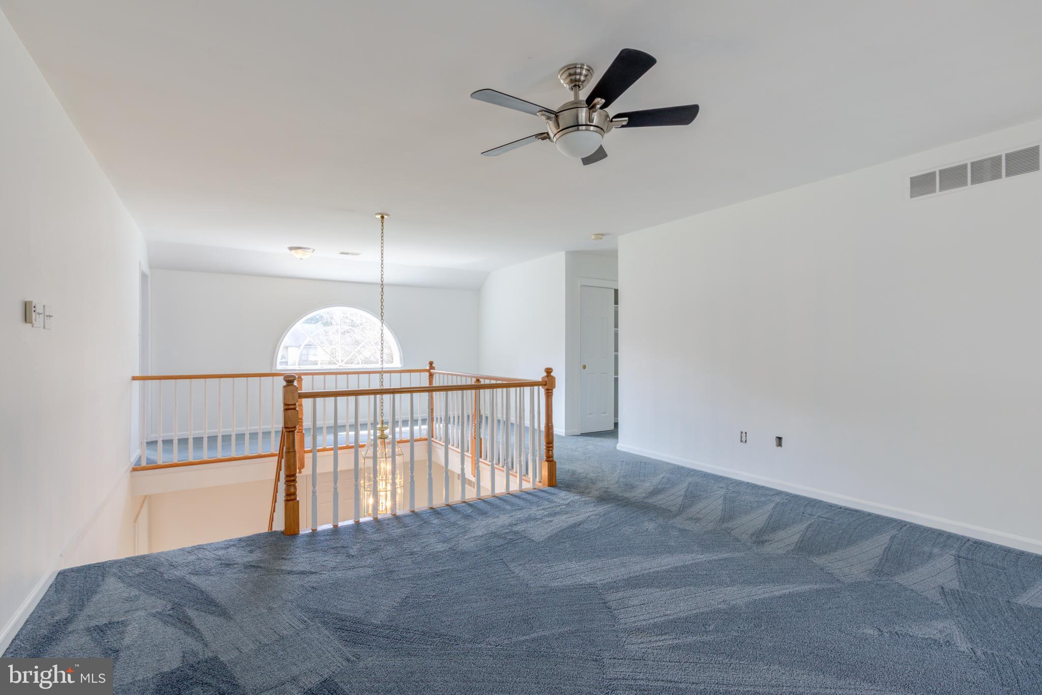 291 Hickory Dr