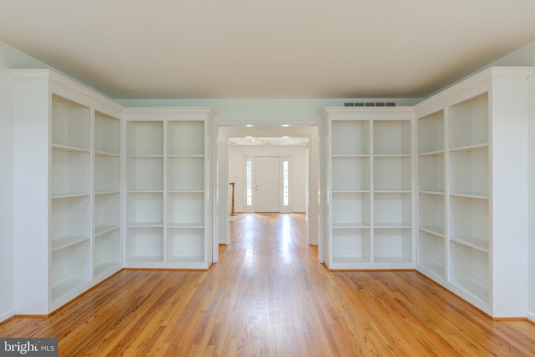 291 Hickory Dr