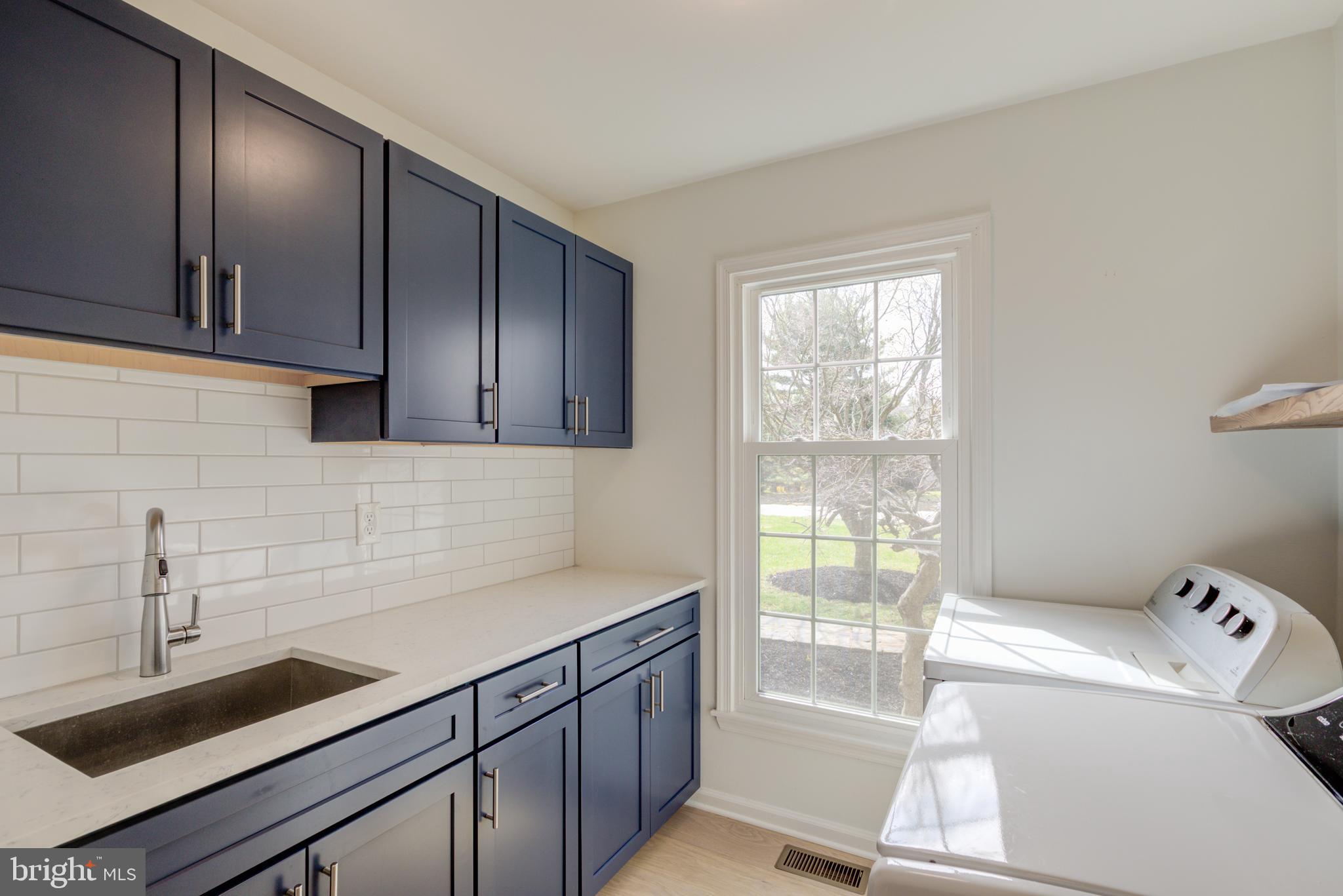 291 Hickory Dr