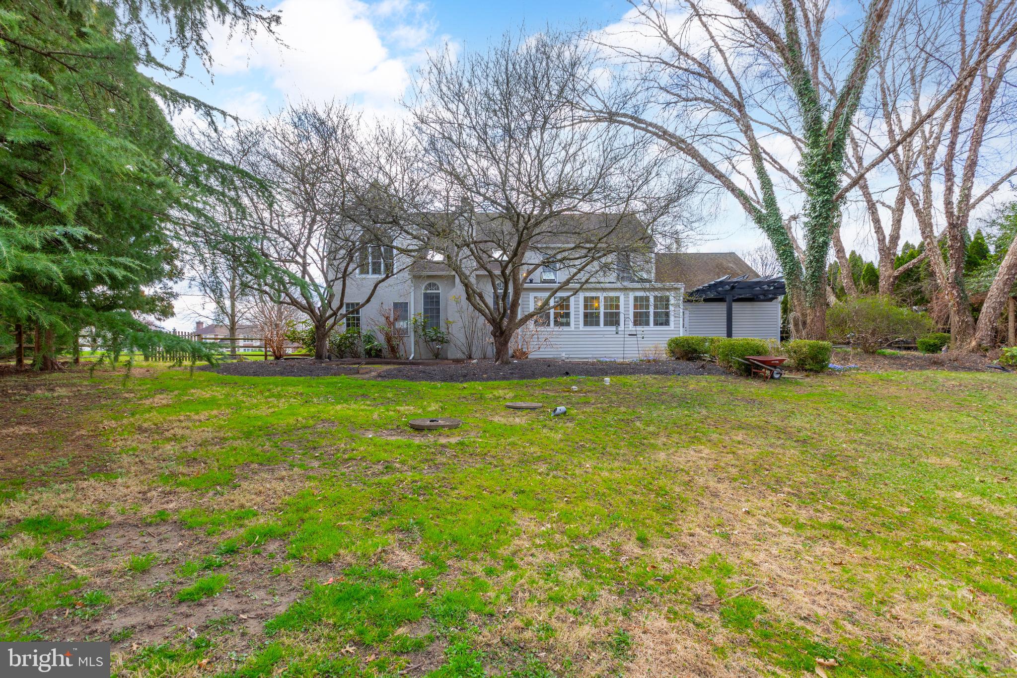 291 Hickory Dr