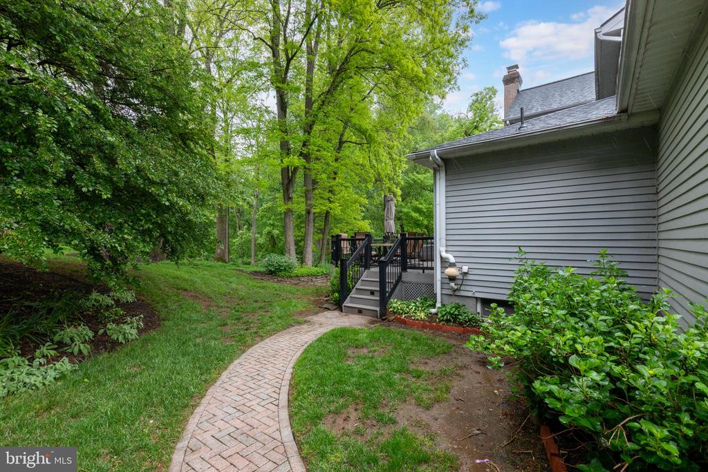 1615 Masters Way
