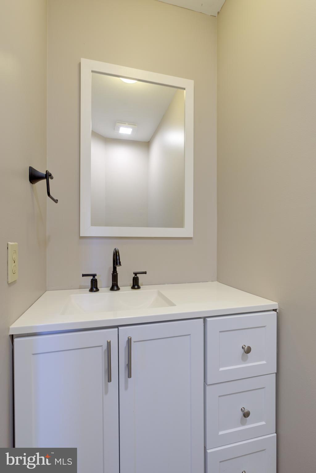 54 WINGED FOOT DRIVE