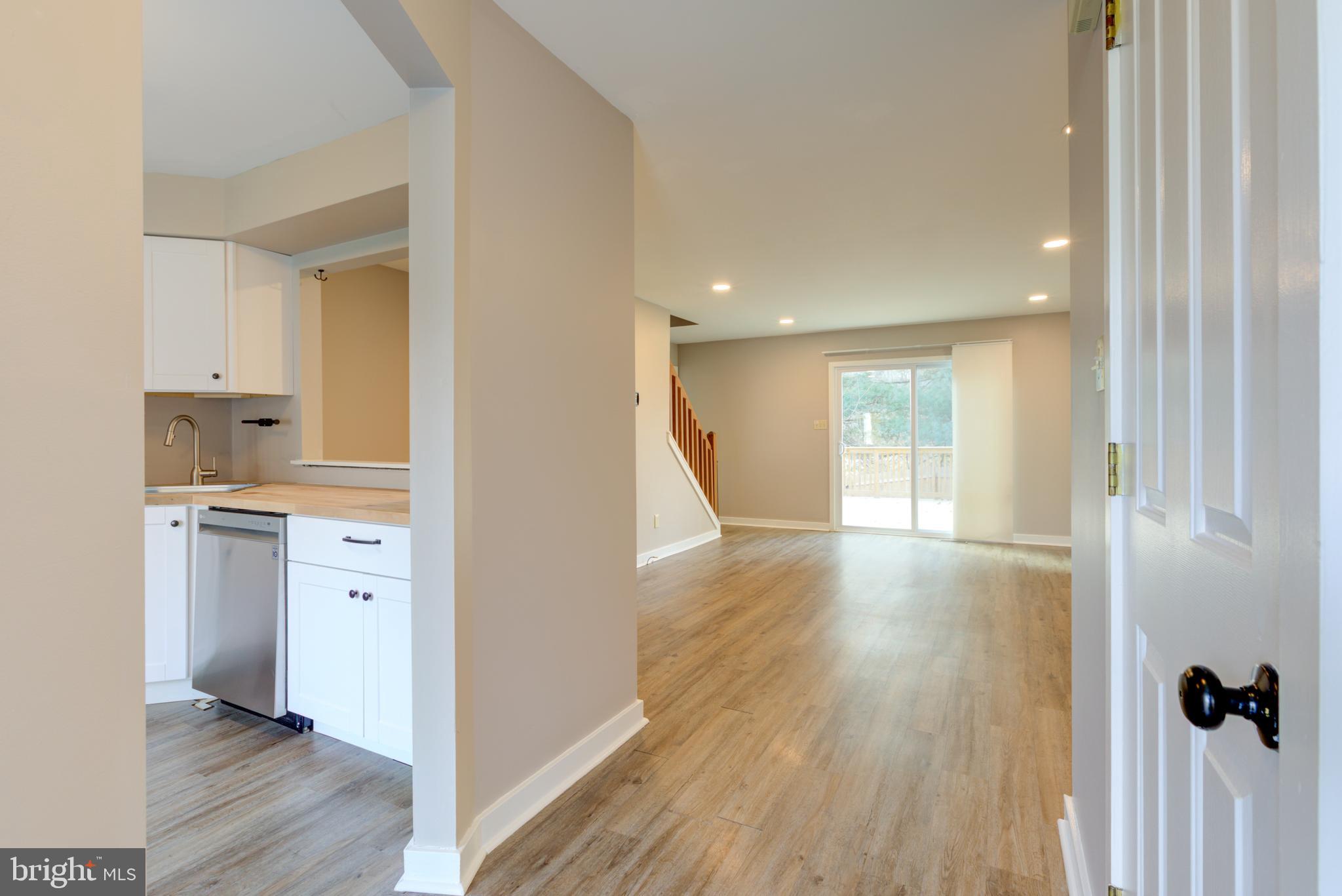 54 WINGED FOOT DRIVE