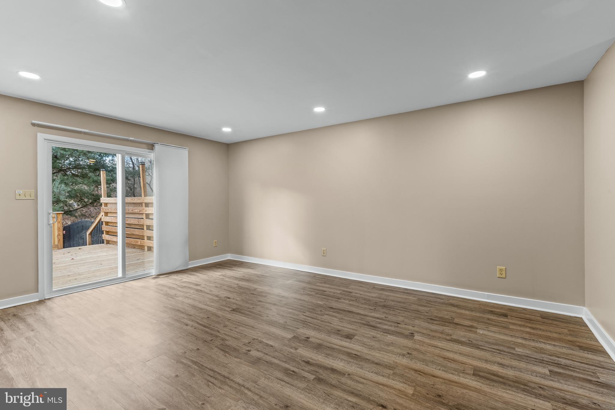 54 WINGED FOOT DRIVE