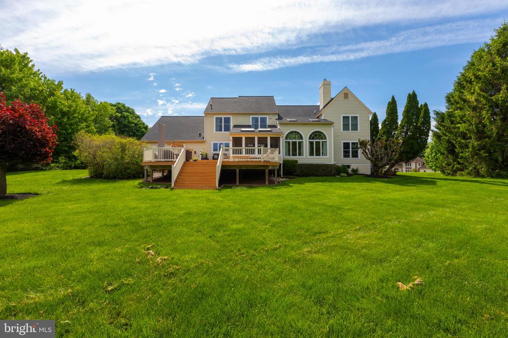 293 HICKORY DRIVE