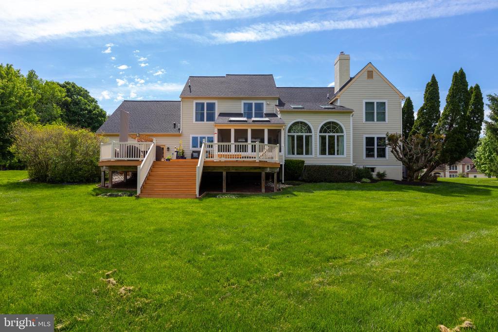 293 HICKORY DRIVE