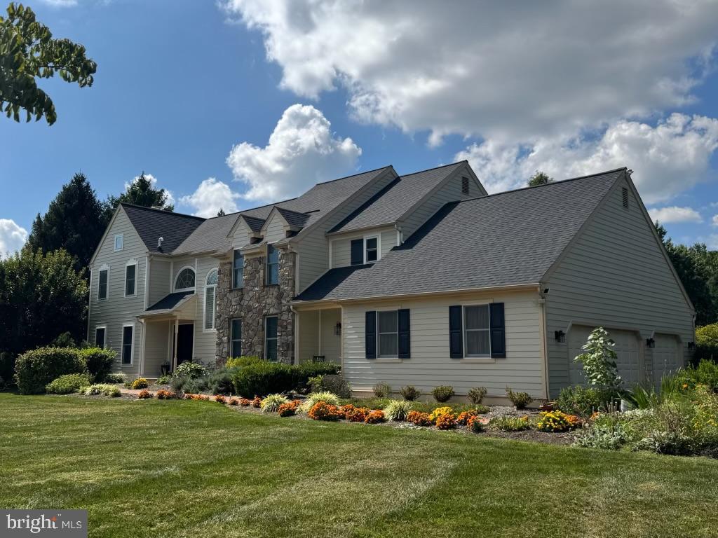 293 HICKORY DRIVE