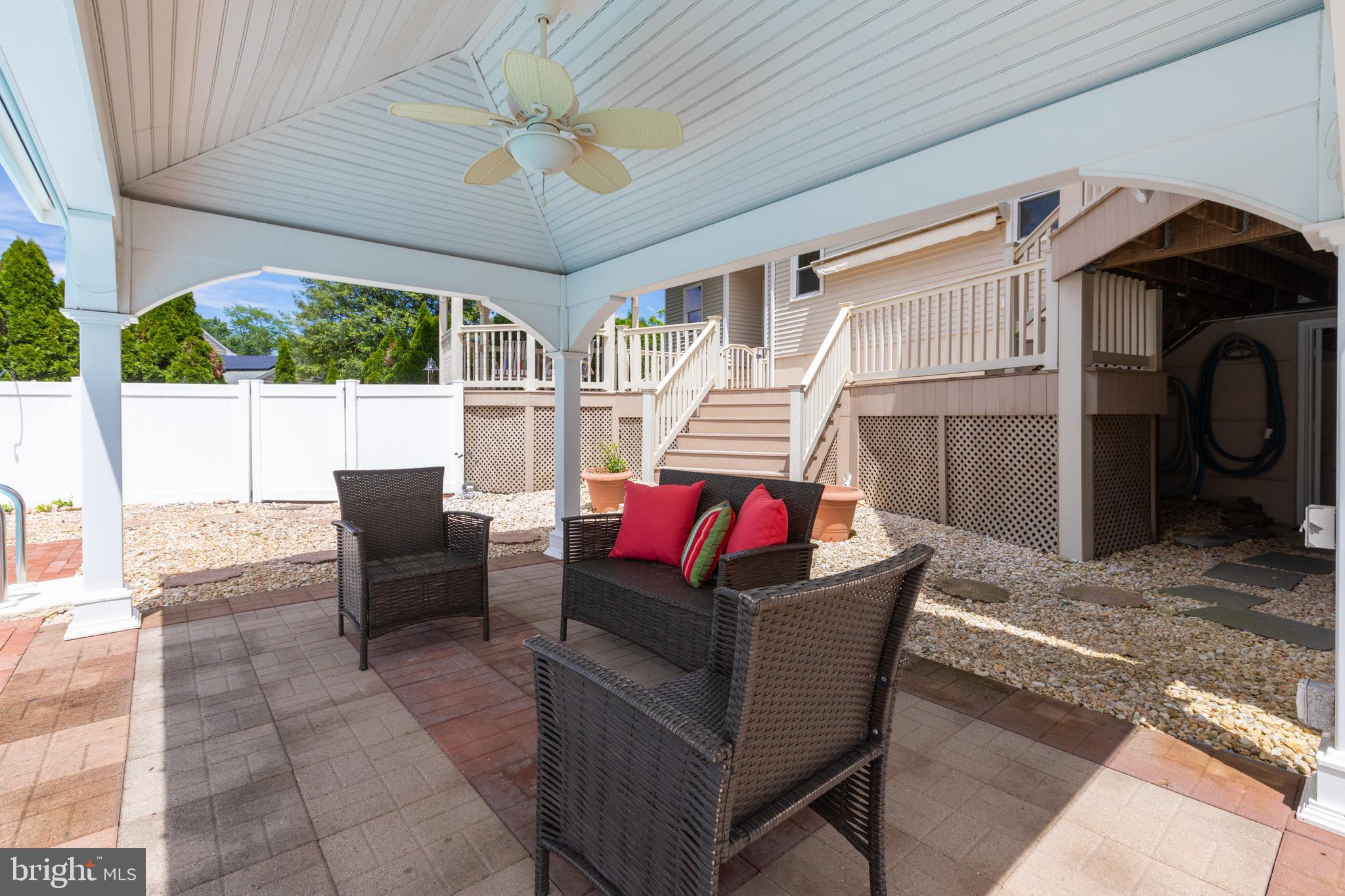 1416 GARY TERRACE