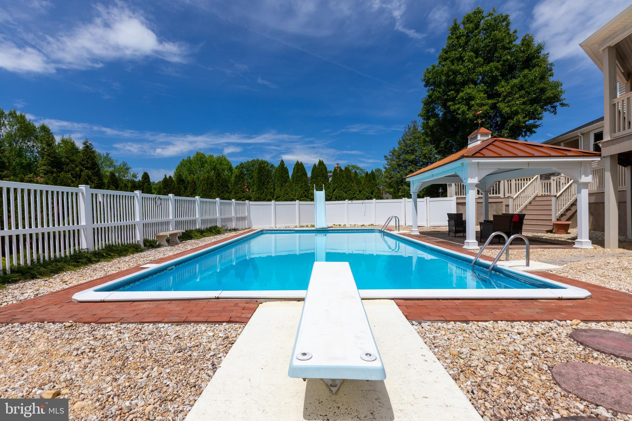 1416 GARY TERRACE