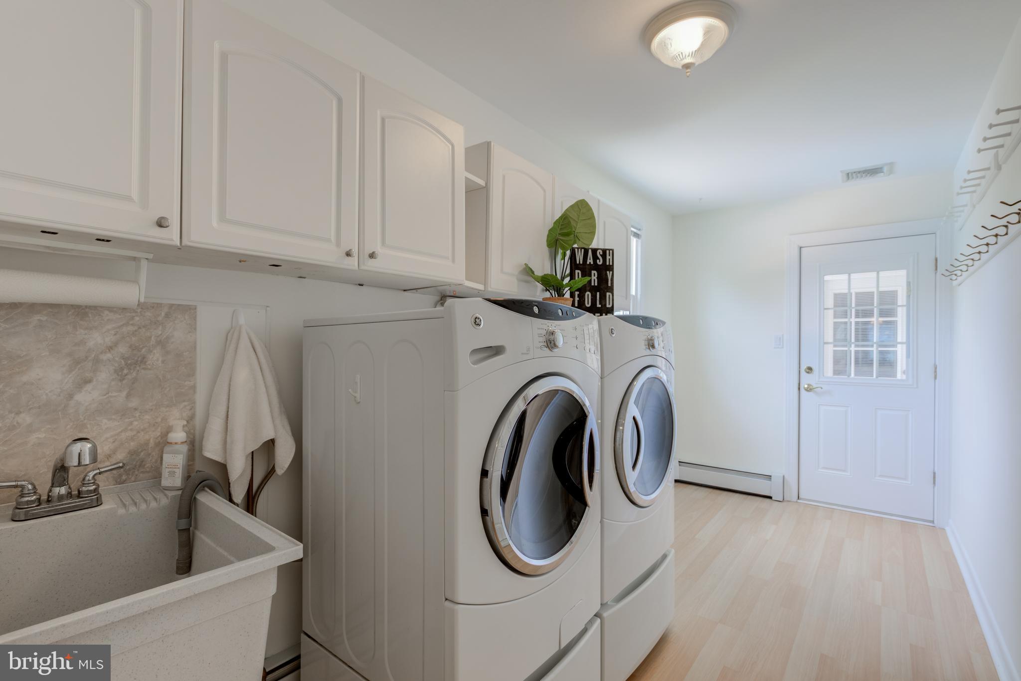 1416 GARY TERRACE