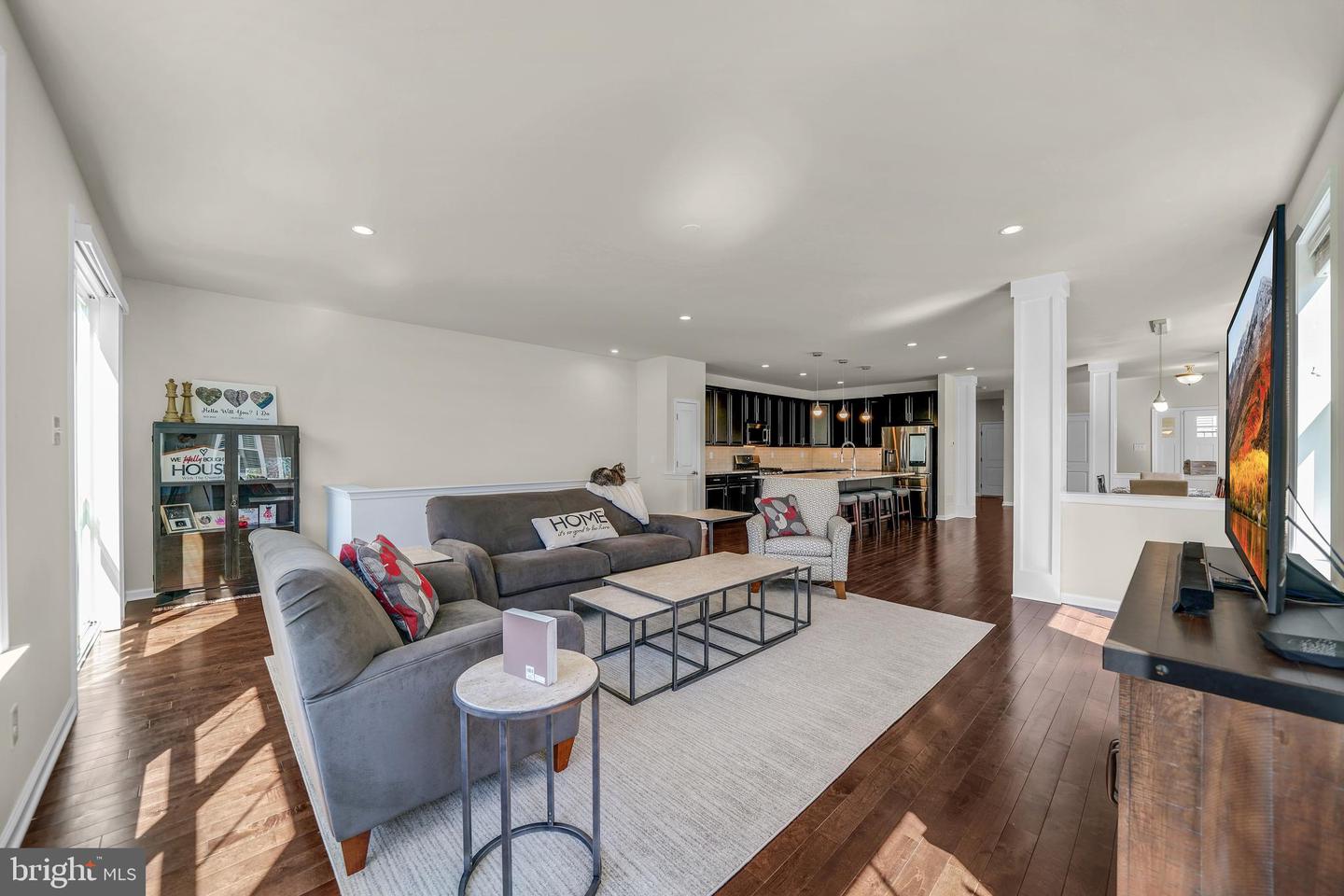 3044 Marias Way