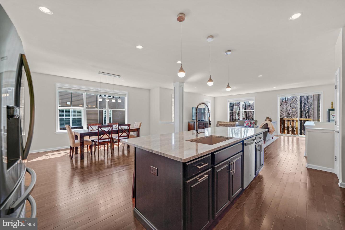 3044 Marias Way
