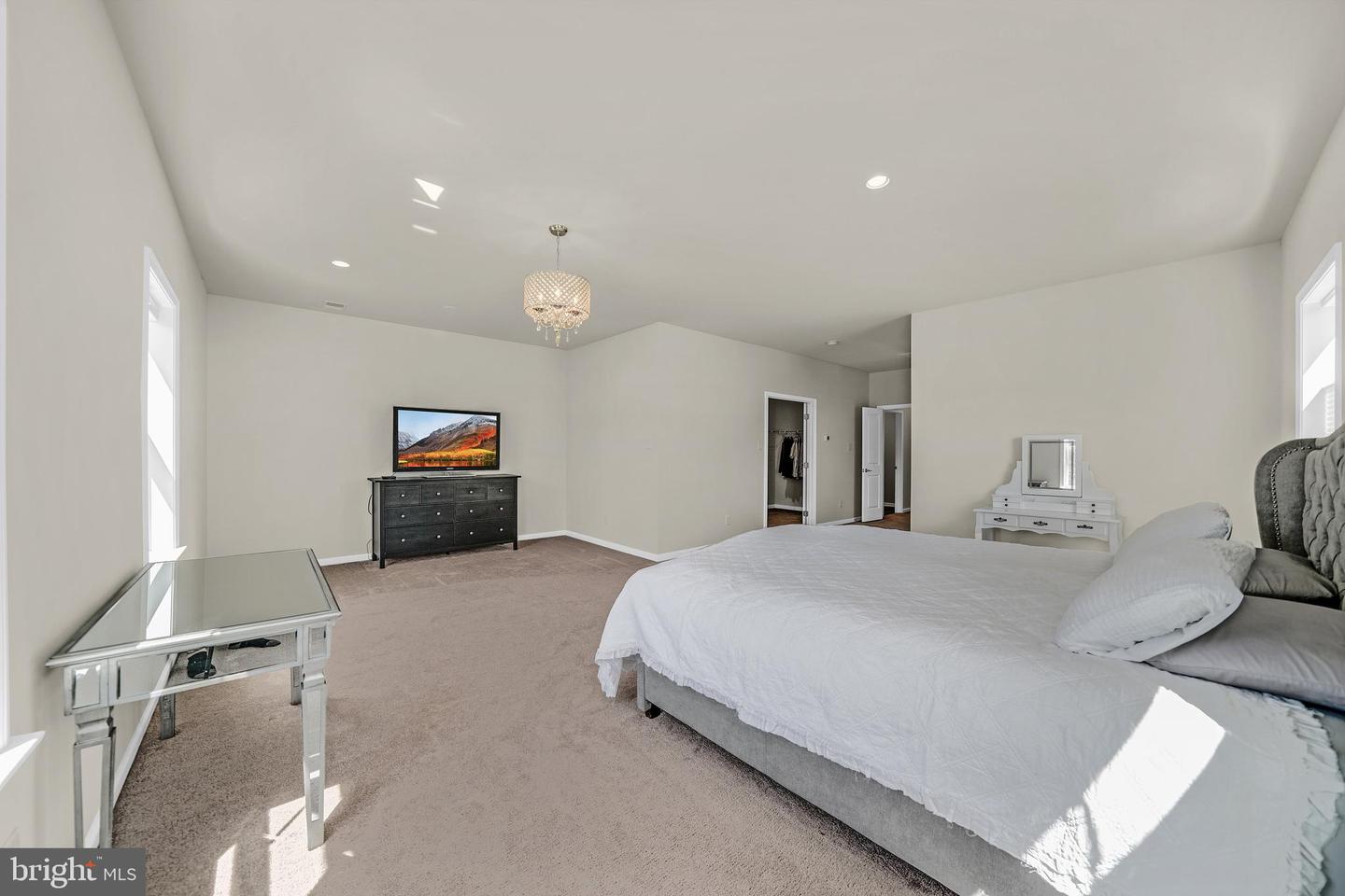 3044 Marias Way