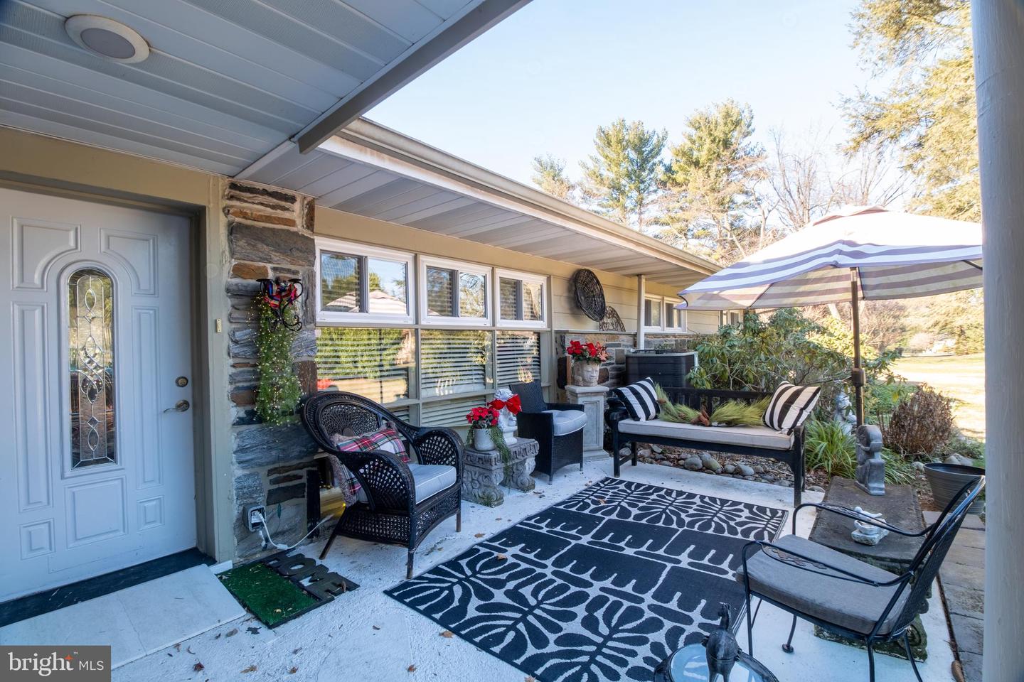 203 W Rose Tree Rd
