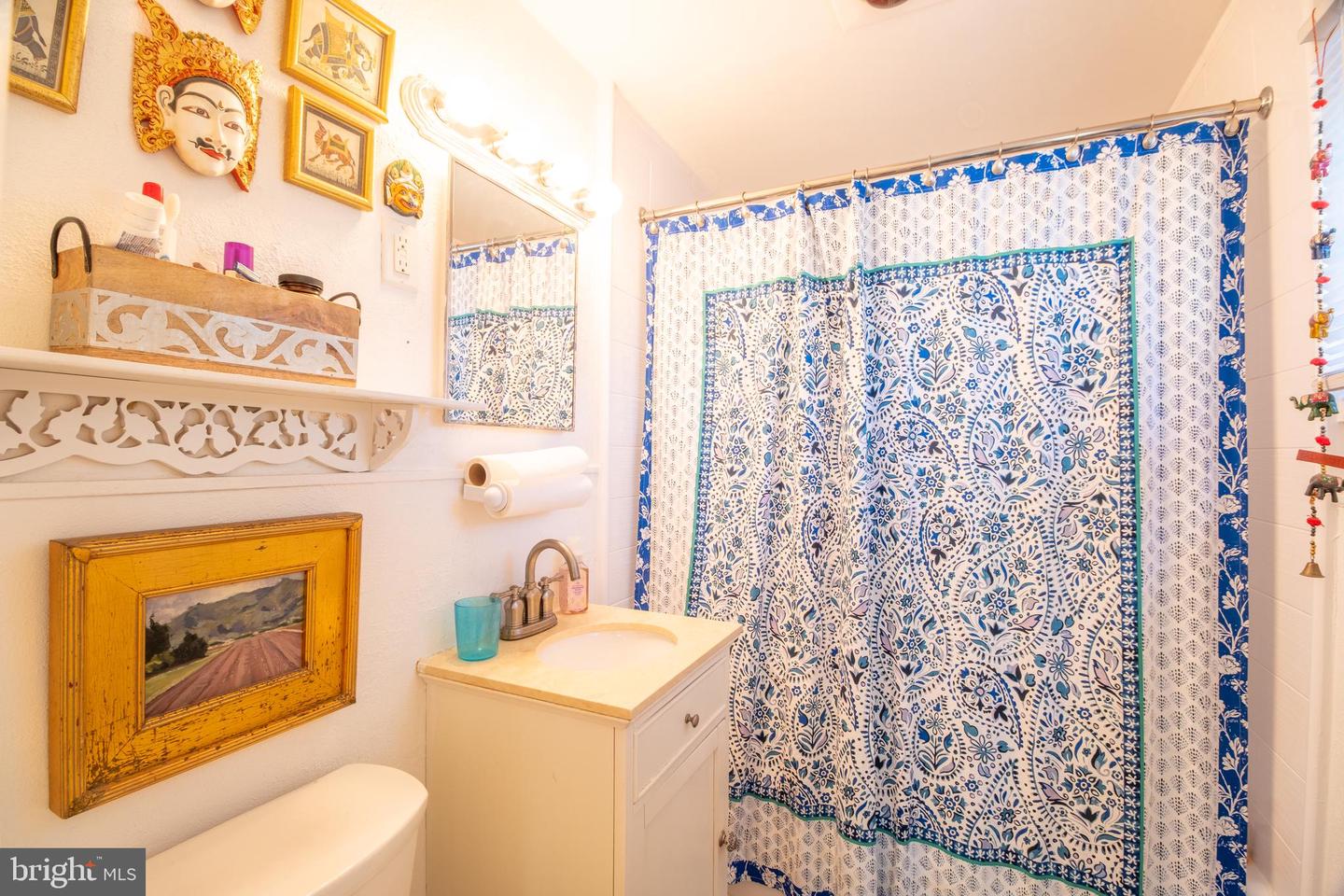203 W Rose Tree Rd