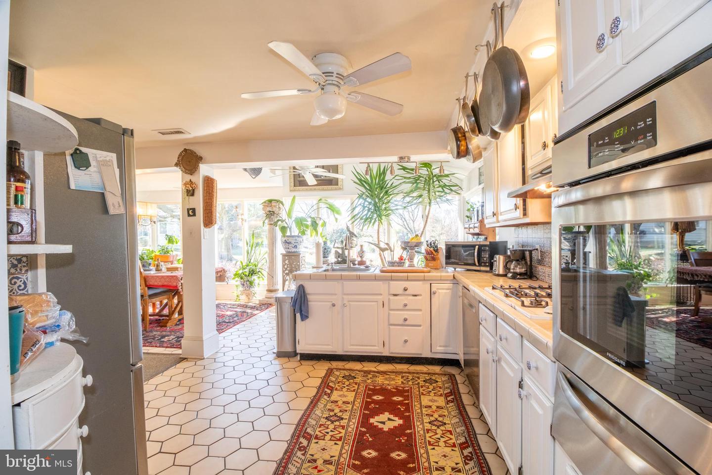 203 W Rose Tree Rd