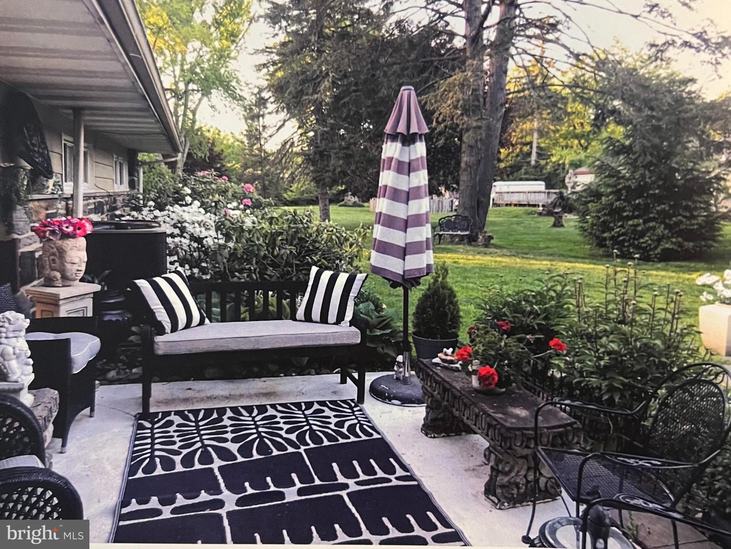 203 W Rose Tree Rd