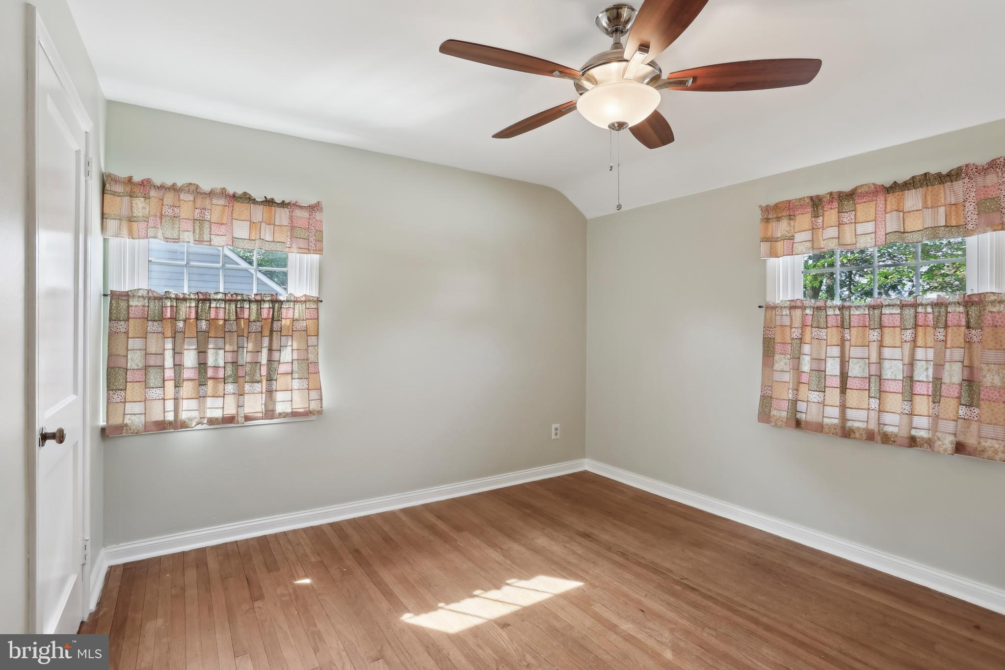 522 W Springfield Rd