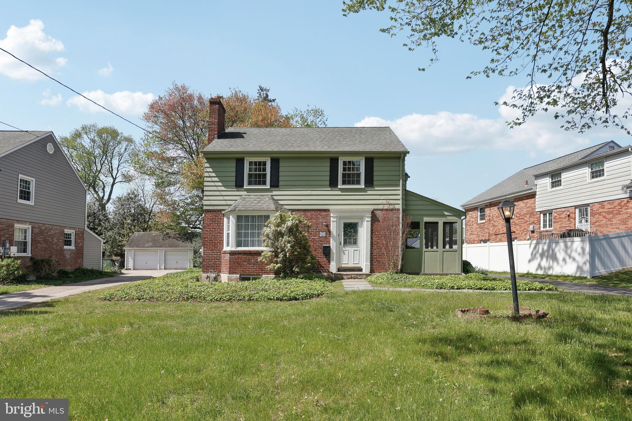 522 W Springfield Rd