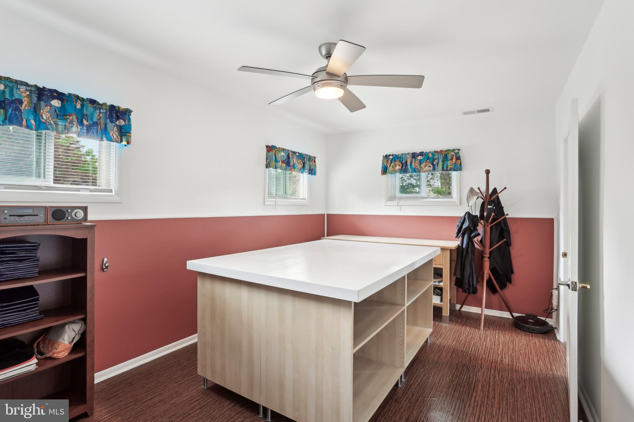 522 W Springfield Rd