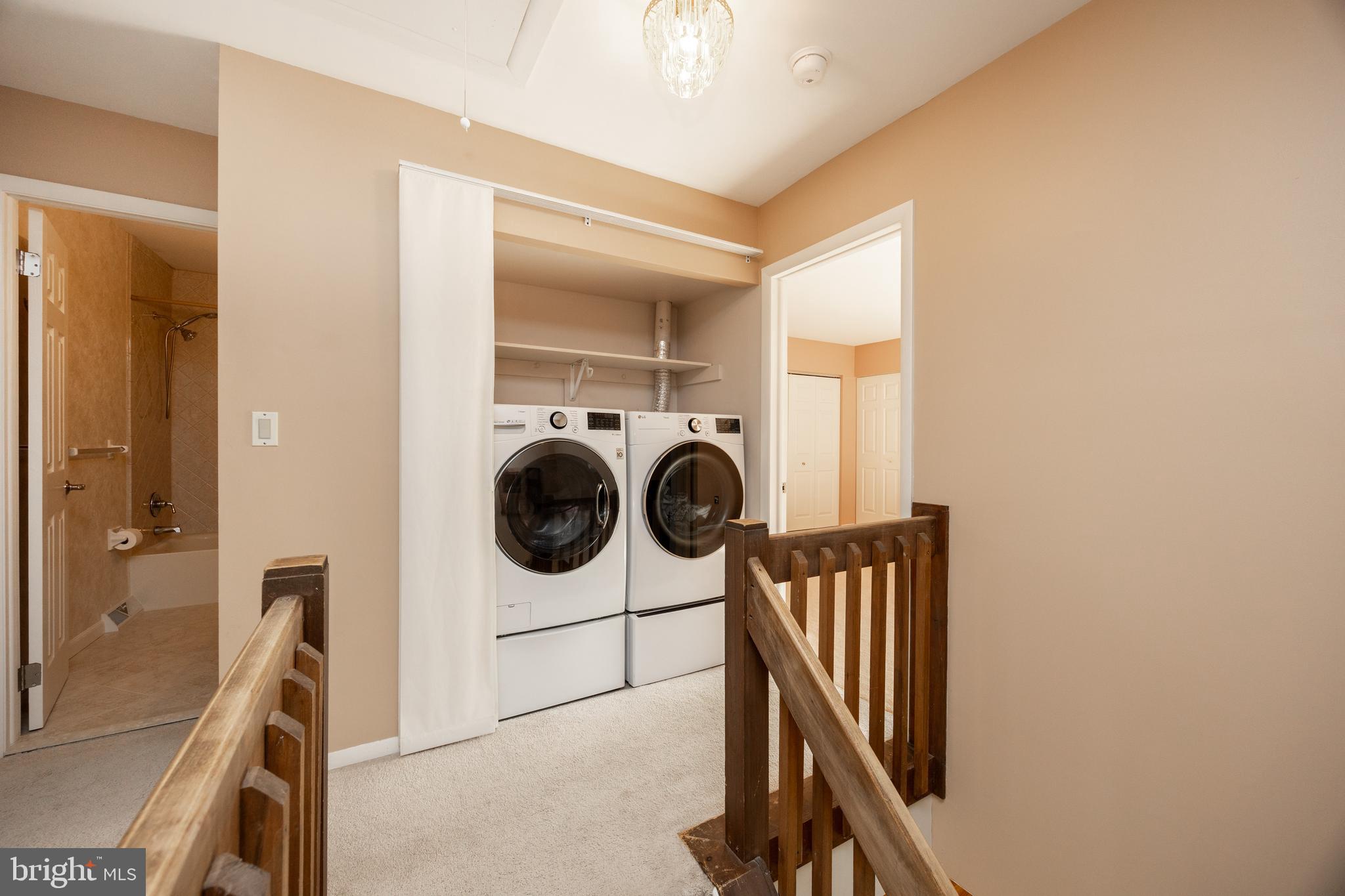 142 LARCHWOOD COURT