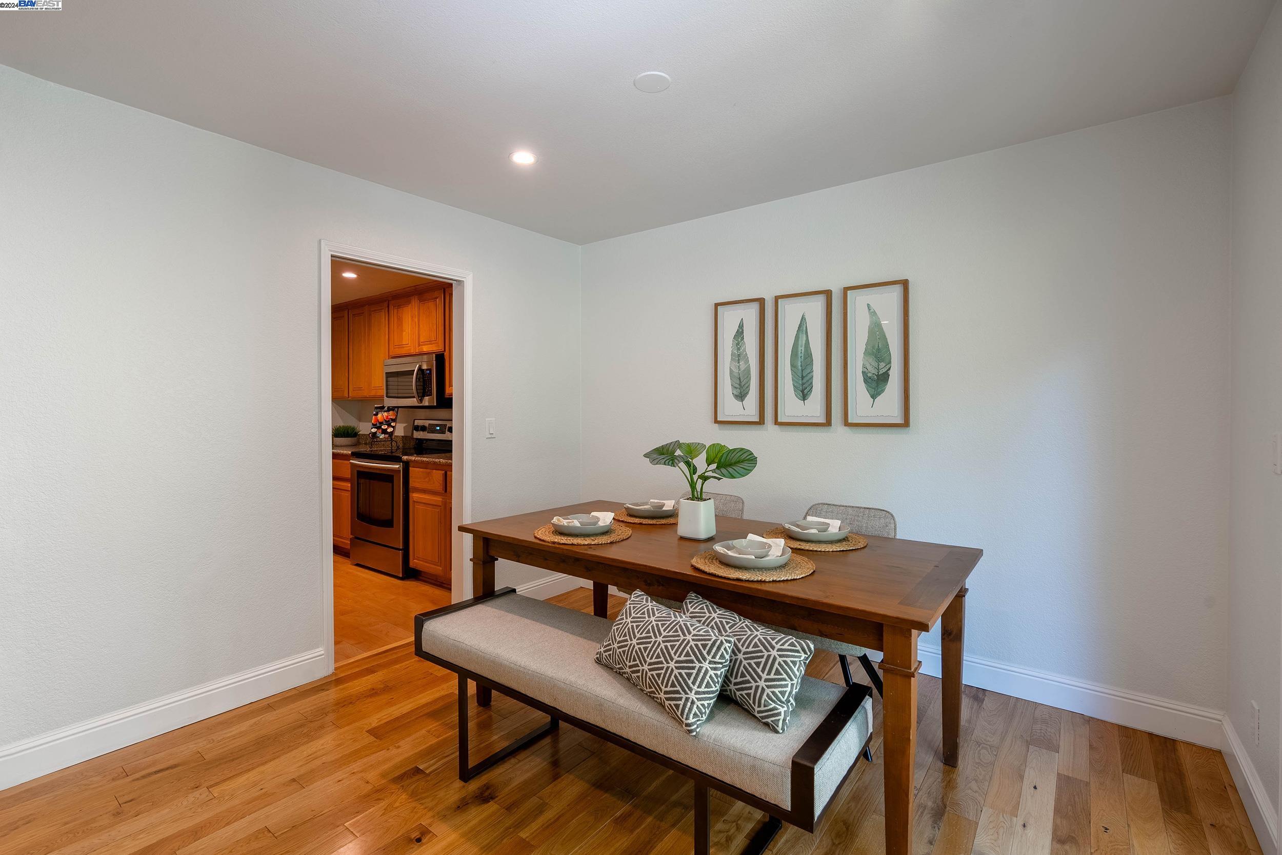 1724 Calais Ct