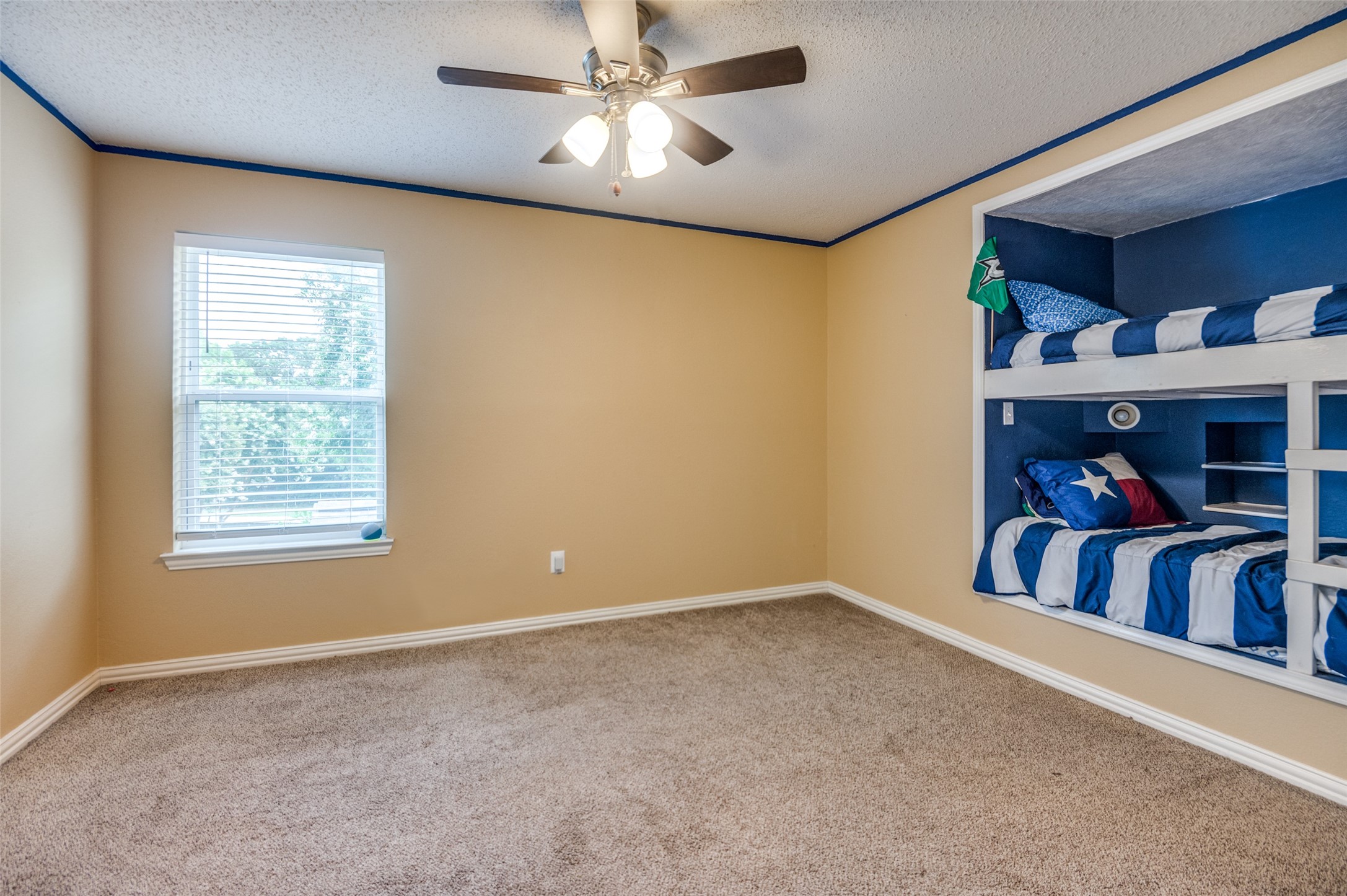 1200 Rosewood Trail