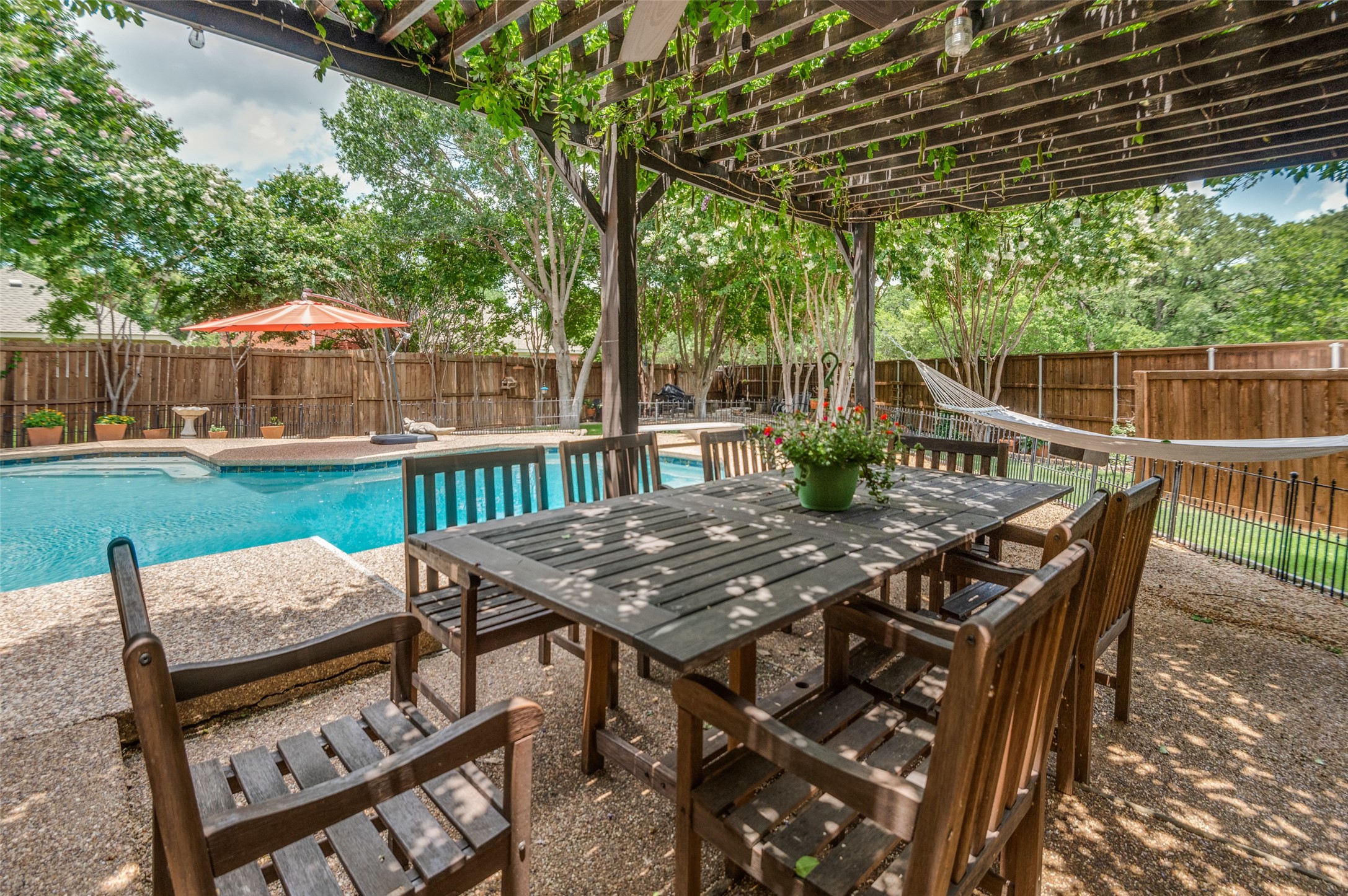 1200 Rosewood Trail