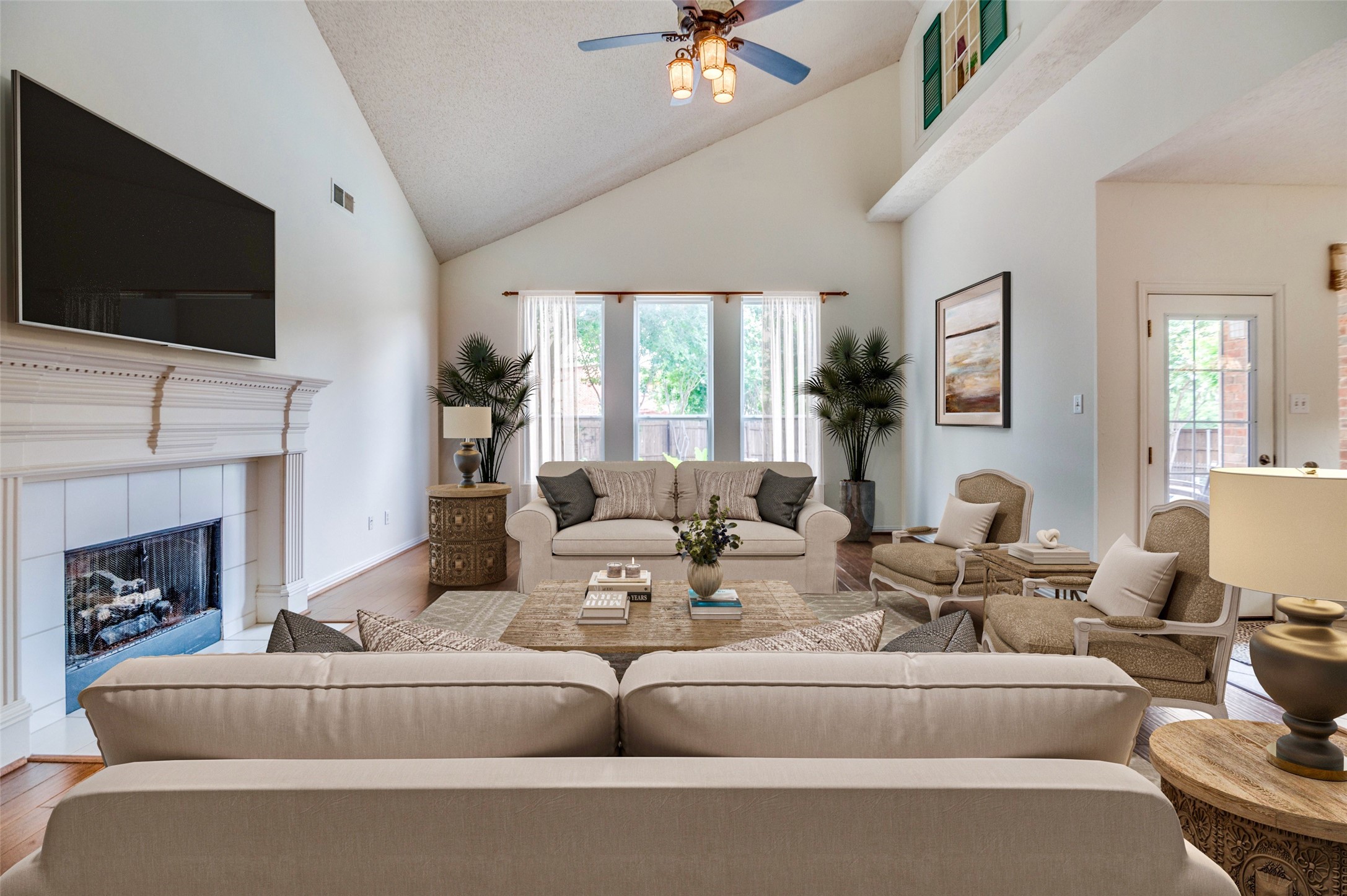 1200 Rosewood Trail