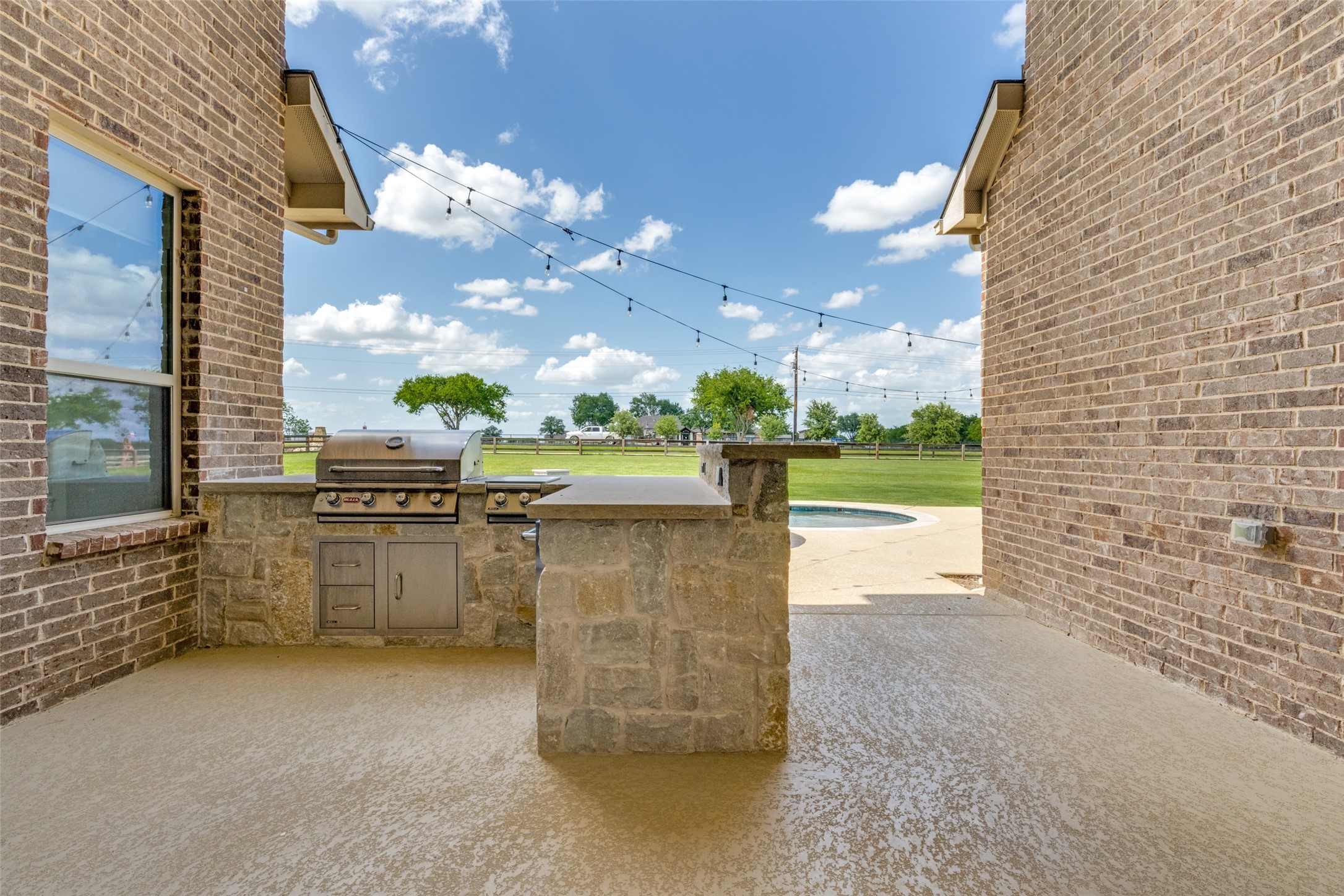 2900 Prairie View Drive