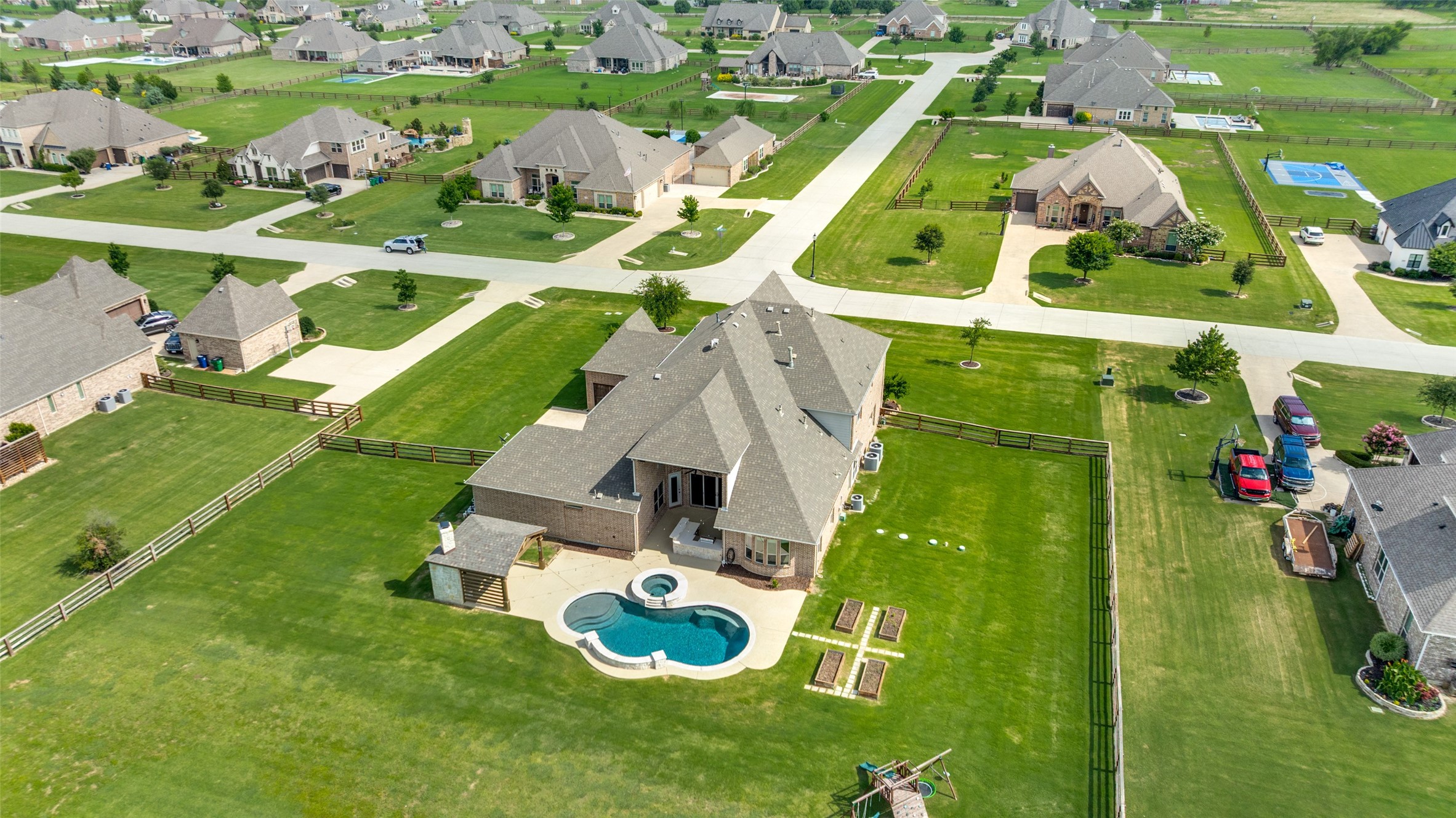 2900 Prairie View Drive