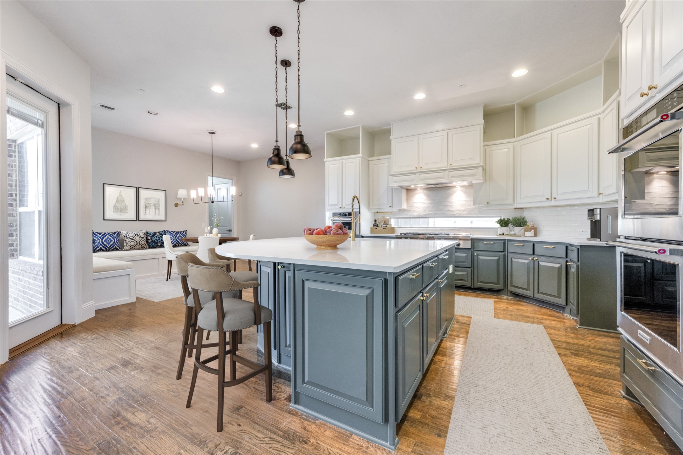 2900 Prairie View Drive