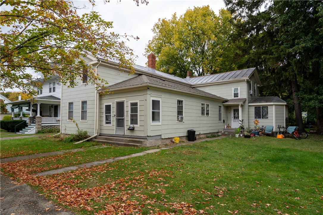 16 Clay St Street