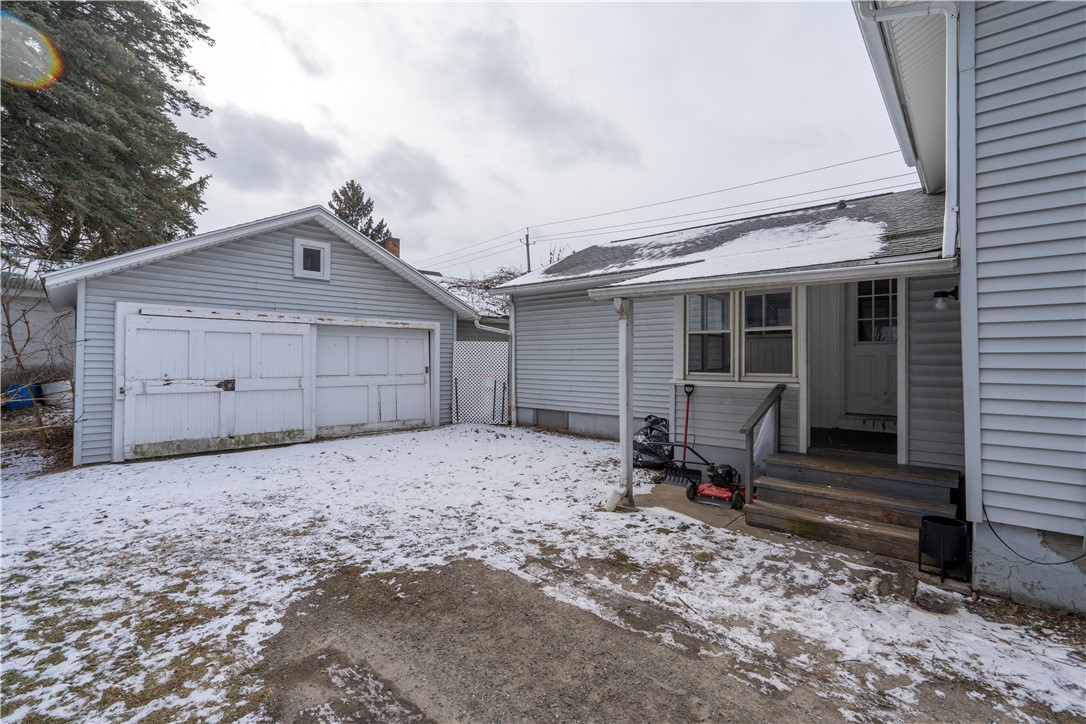 201 East Naples Street