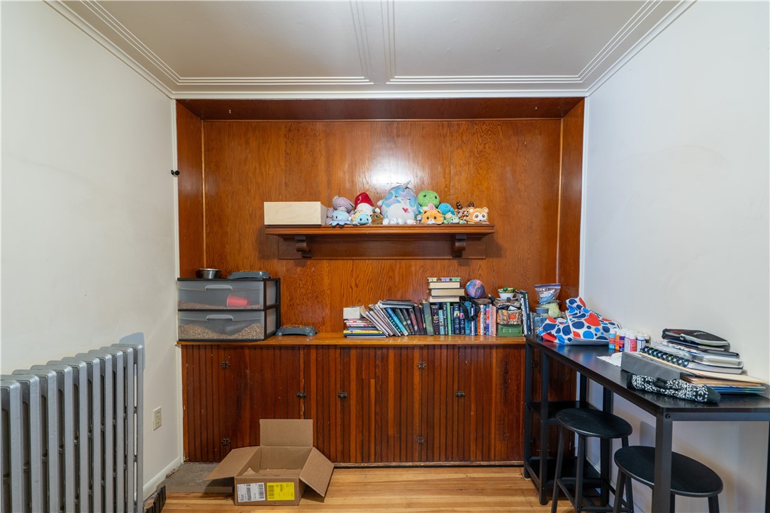 201 East Naples Street