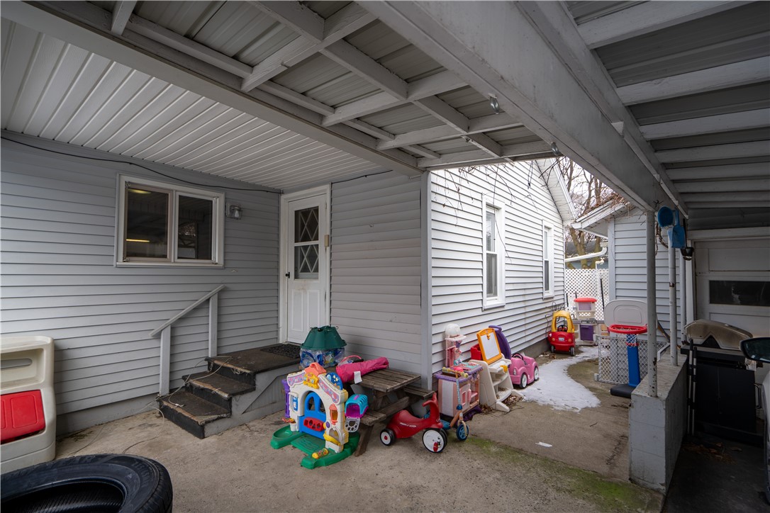 201 East Naples Street